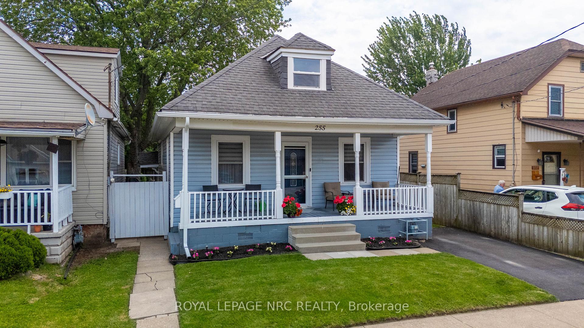 255 Deere Street, Welland — photo 4 of 5
