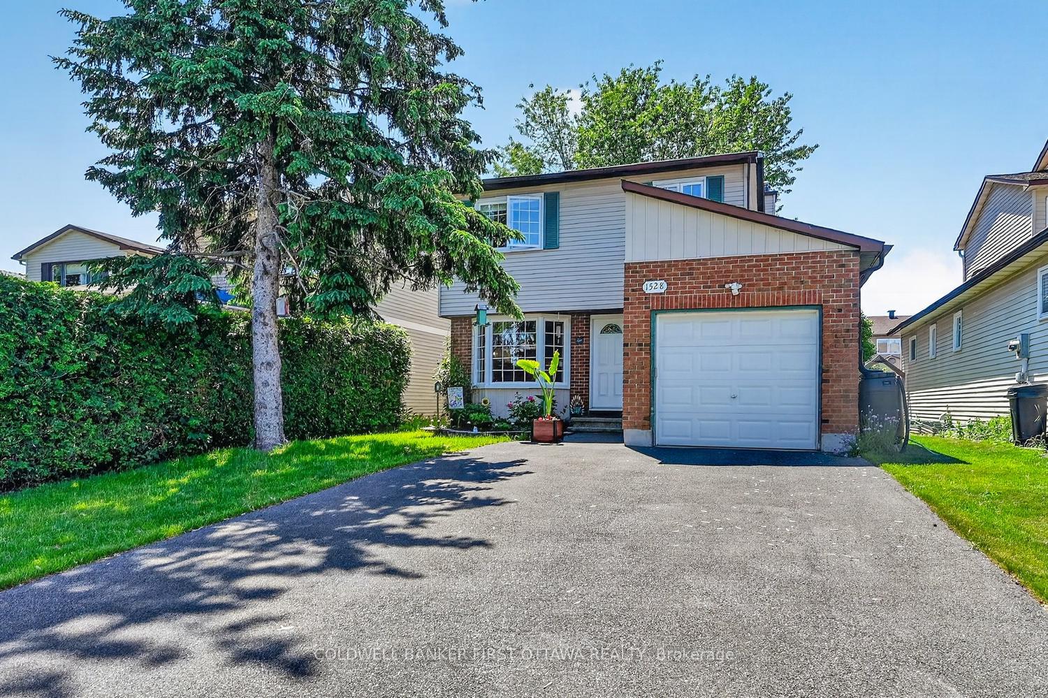 1528 Brookmill Lane, Cyrville - Carson Grove - Pineview, ON K1B 5G4