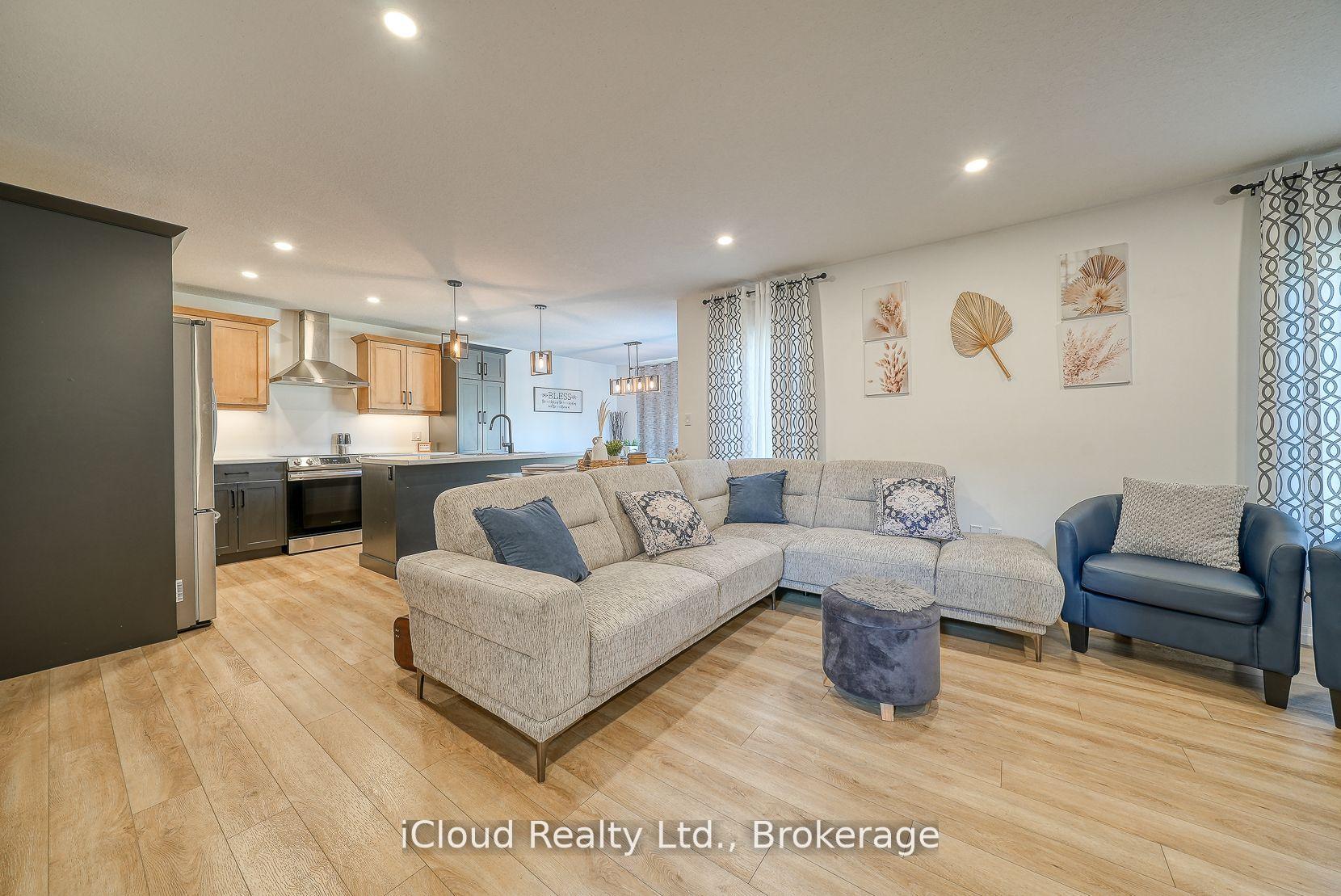 15 Curren Crescent, Tillsonburg — photo 5 of 5