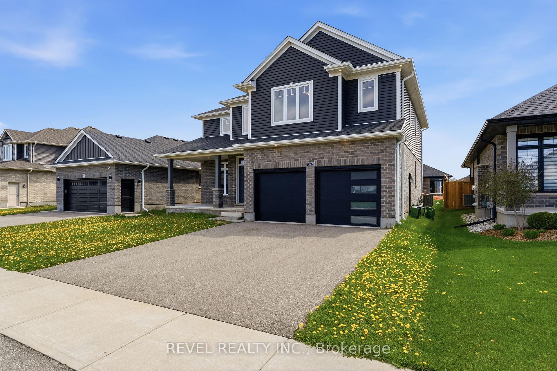 39 Muirfield Drive, St. Thomas — photo 3 of 5