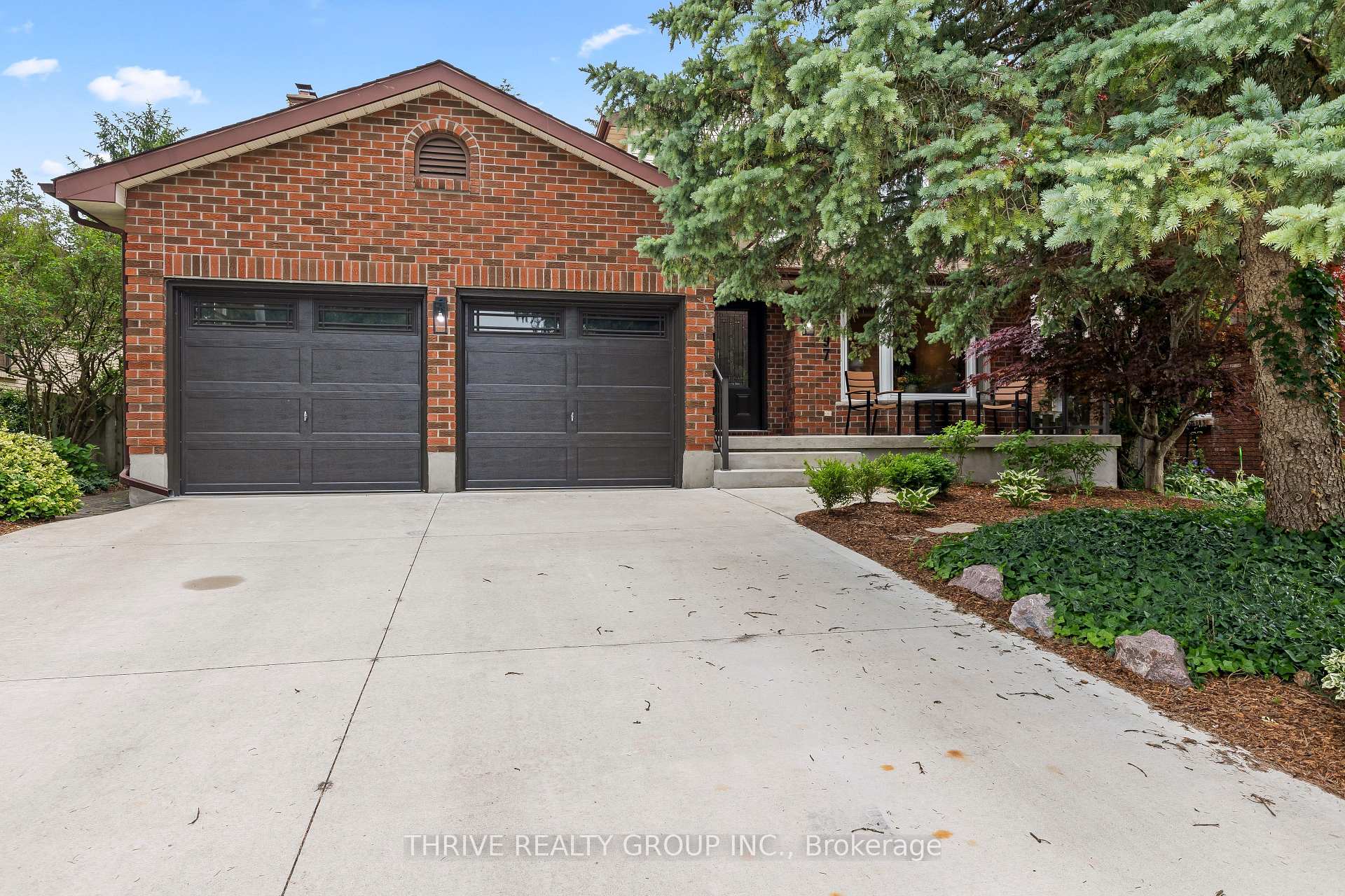 497 Old Wonderland Road, London South, ON N6K 3T5