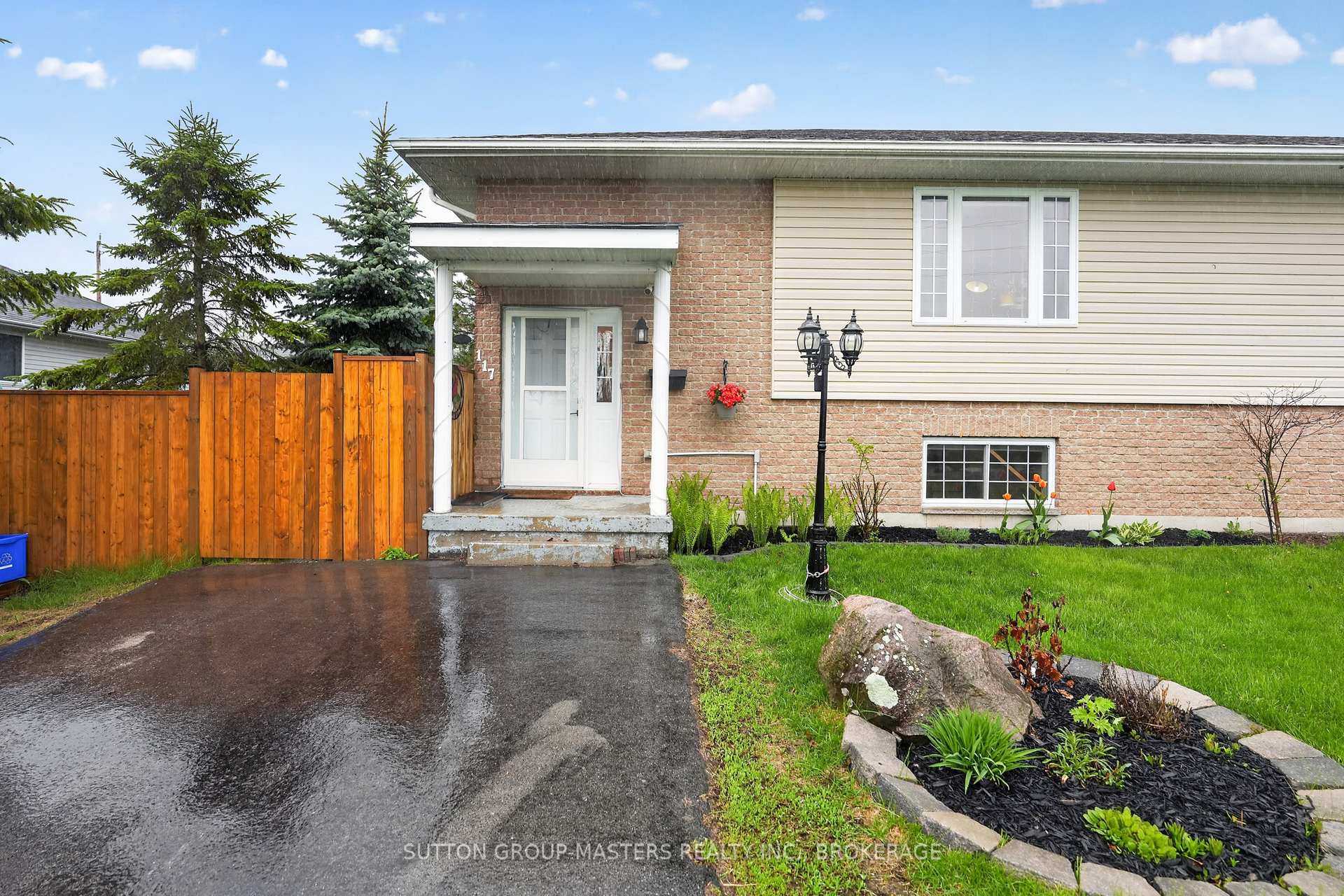 117 First Street, Deseronto, ON K0K 1X0 — Deseronto, Ontario