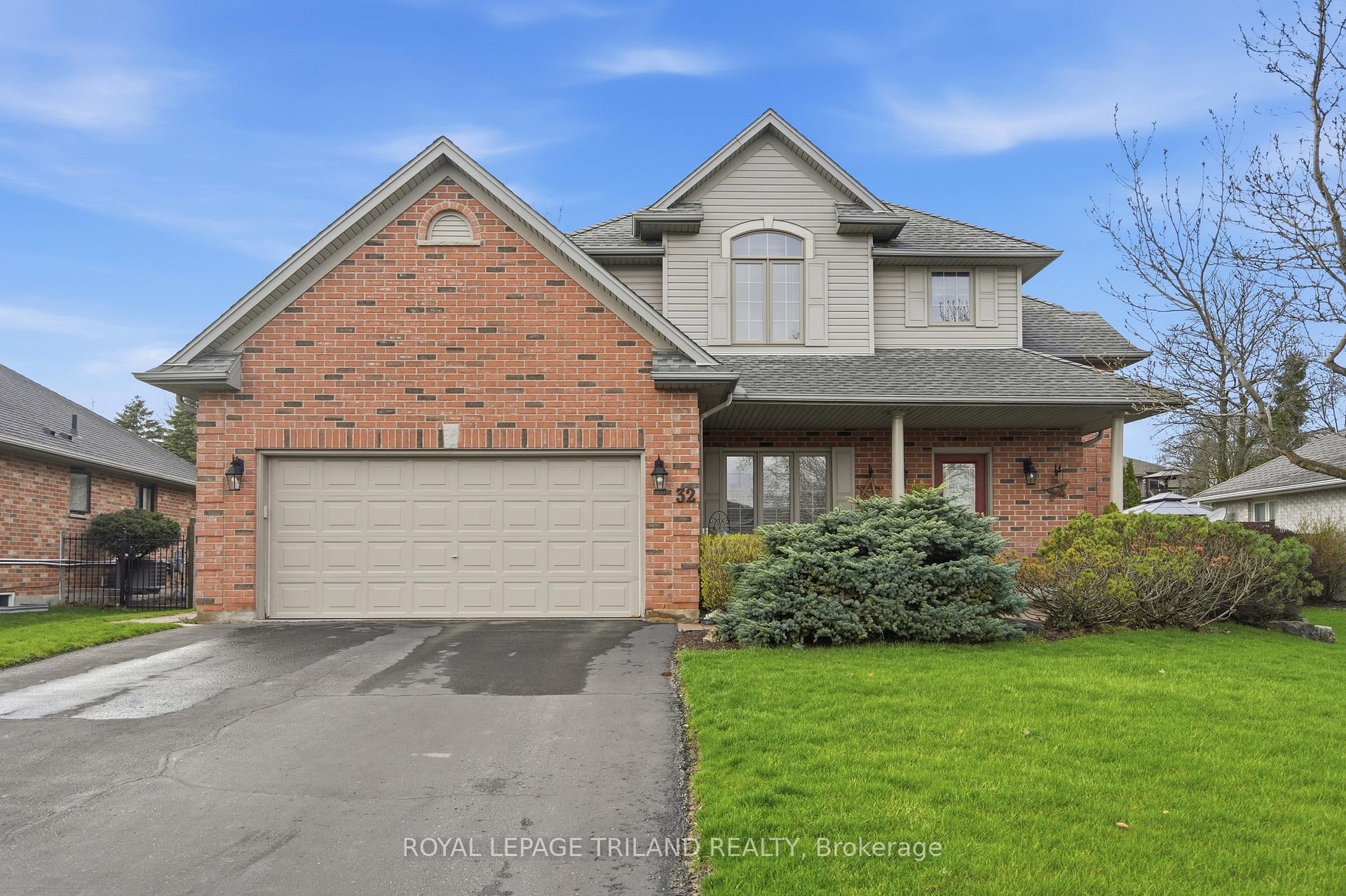 32 Wingreen Lane, Middlesex Centre, ON N0L 1R0