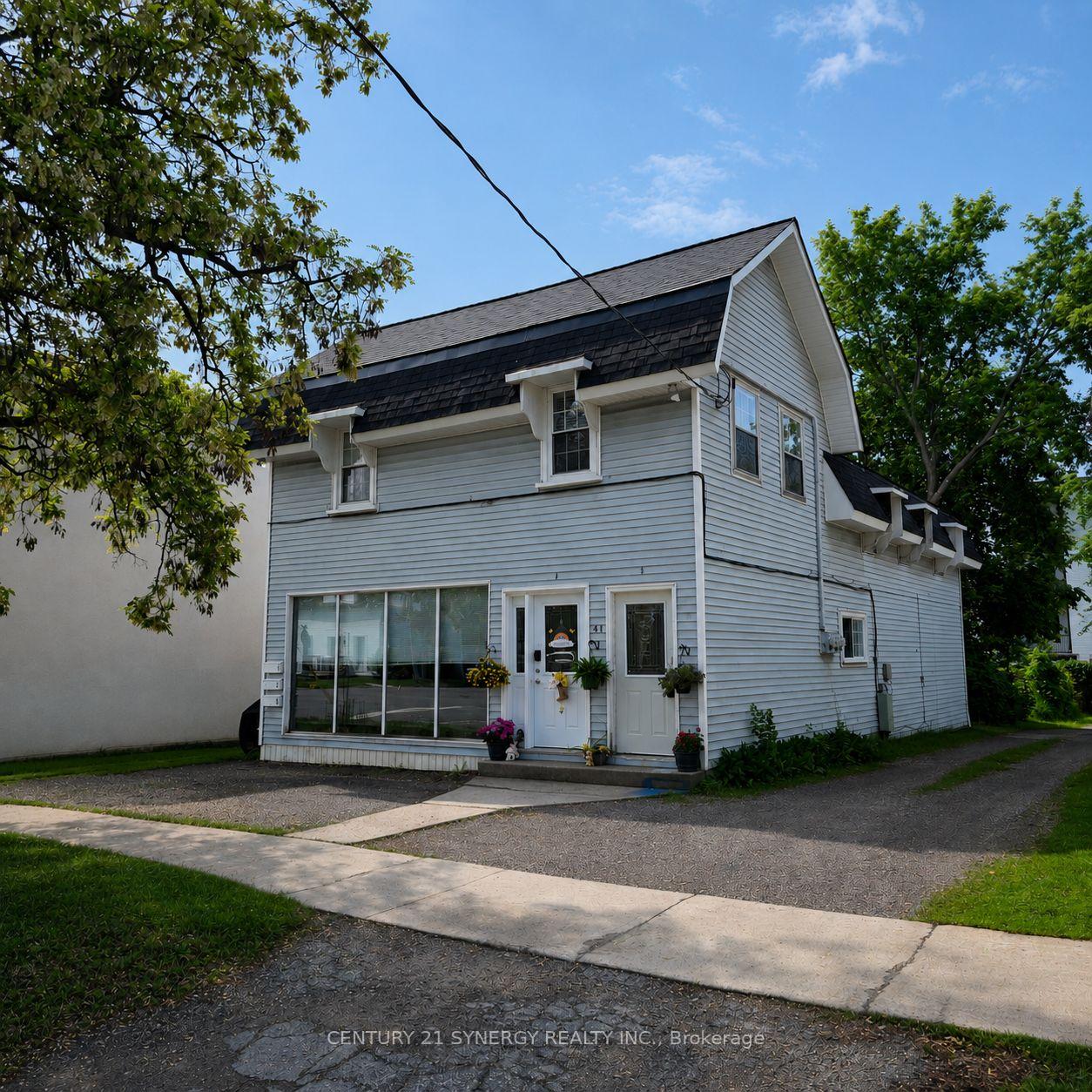 41 Main Street E, Smiths Falls, ON K7A 1A3