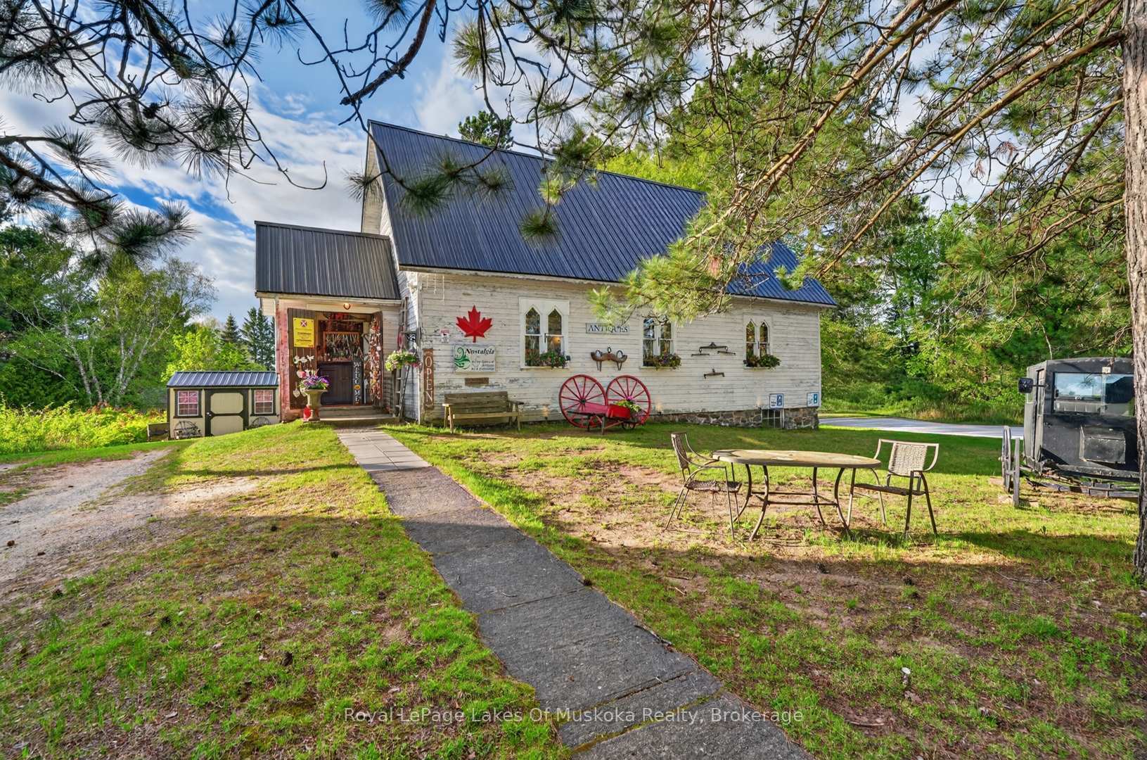 14 Rain Lake Road E, Kearney, ON P0A 1M0