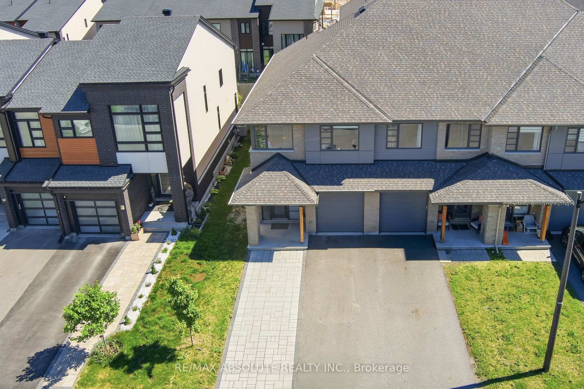 1072 Lunar Glow Crescent, Blossom Park - Airport and Area, ON K4M 0J9