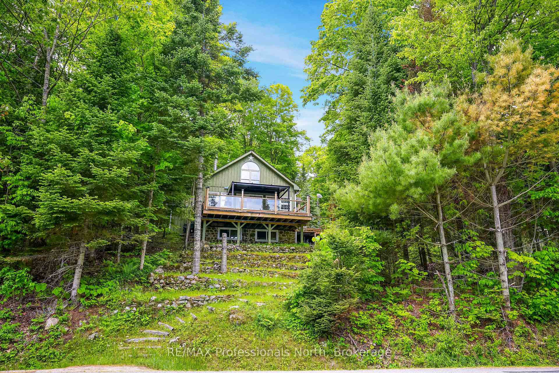 1214 Kashagawigamog Lake Road, Minden Hills, ON K0M 2K0