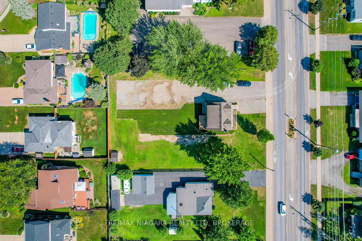 186 Thorold Road, Welland, ON L3C 3V8
