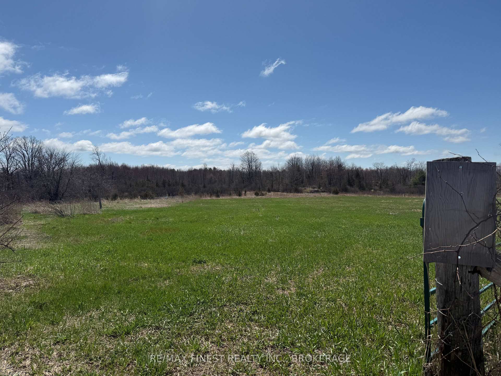 0 Pelow Road, Front of Leeds & Seeleys Bay, ON K7G 2V3