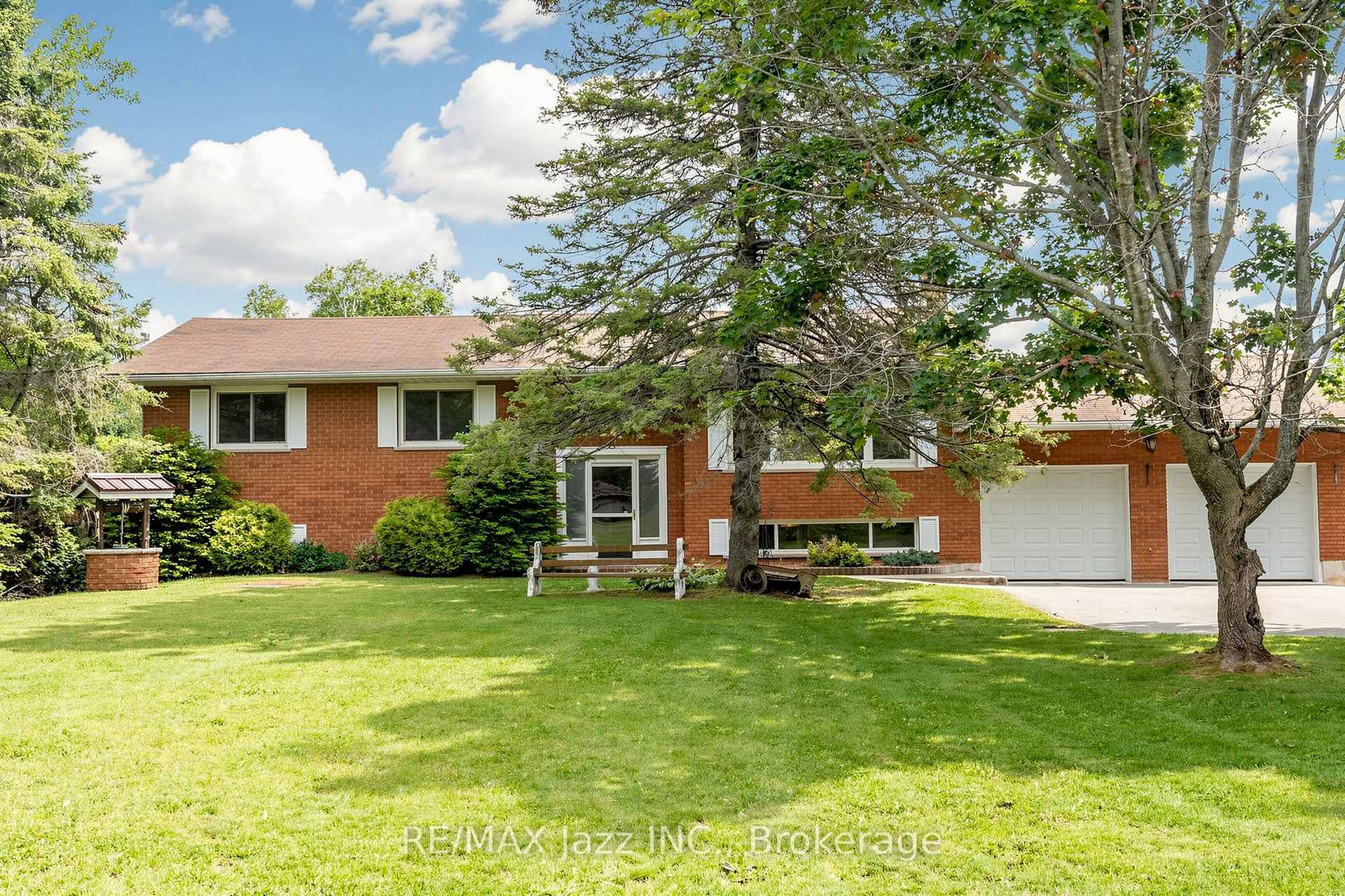 15 Beavers Lane, Kawartha Lakes, ON K0M 1B0