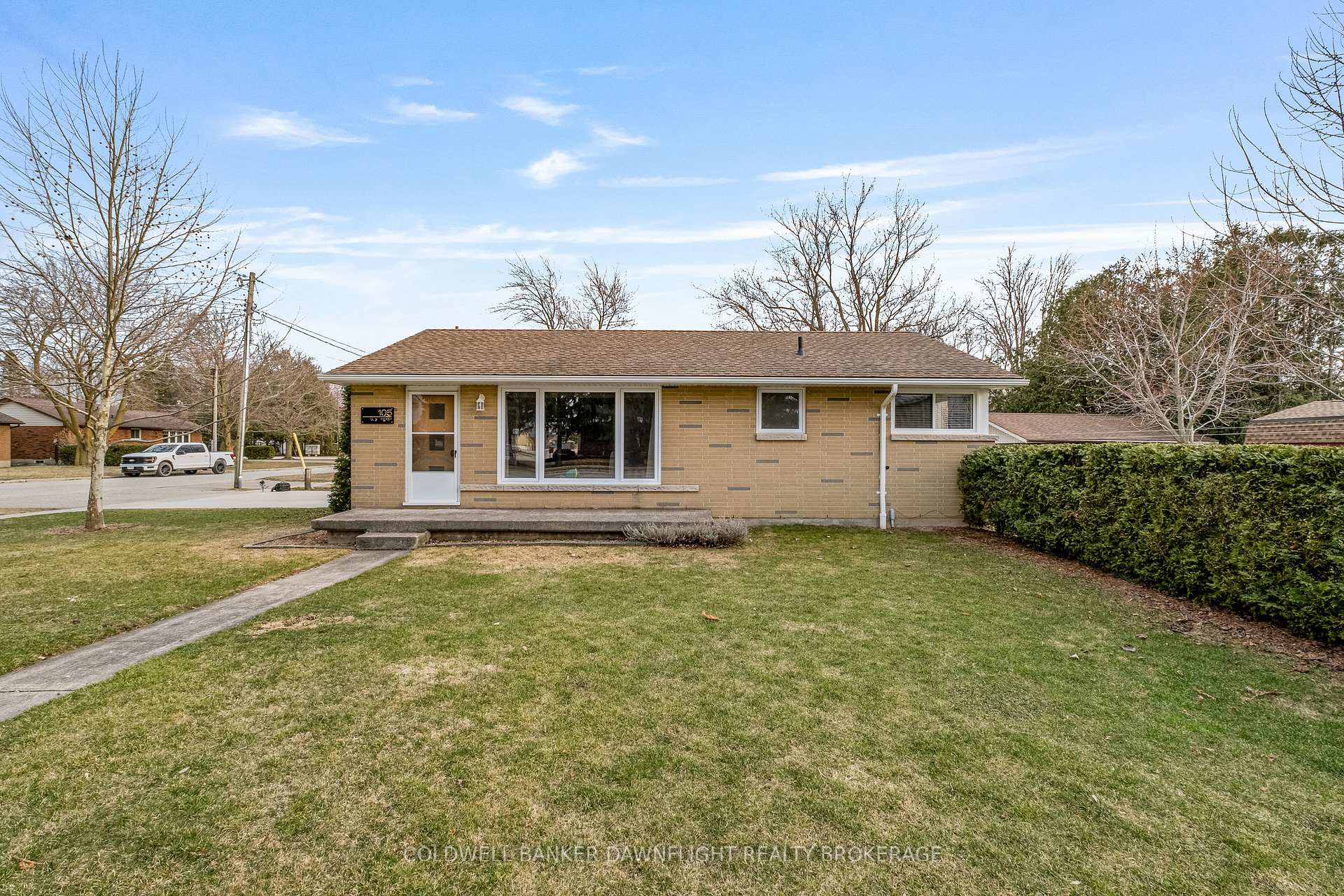 105 Wellington Street W, South Huron, ON N0M 1S2