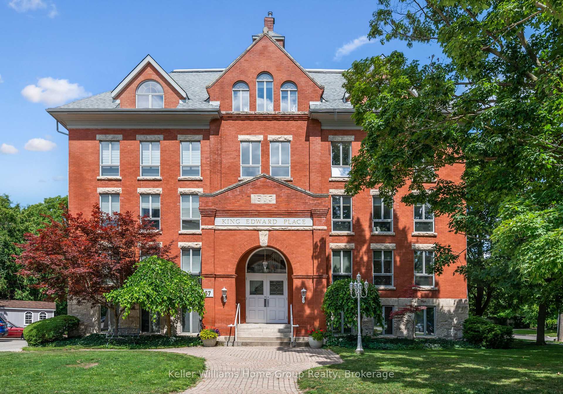57 SUFFOLK Street W 408, Guelph, ON N1H 2J1