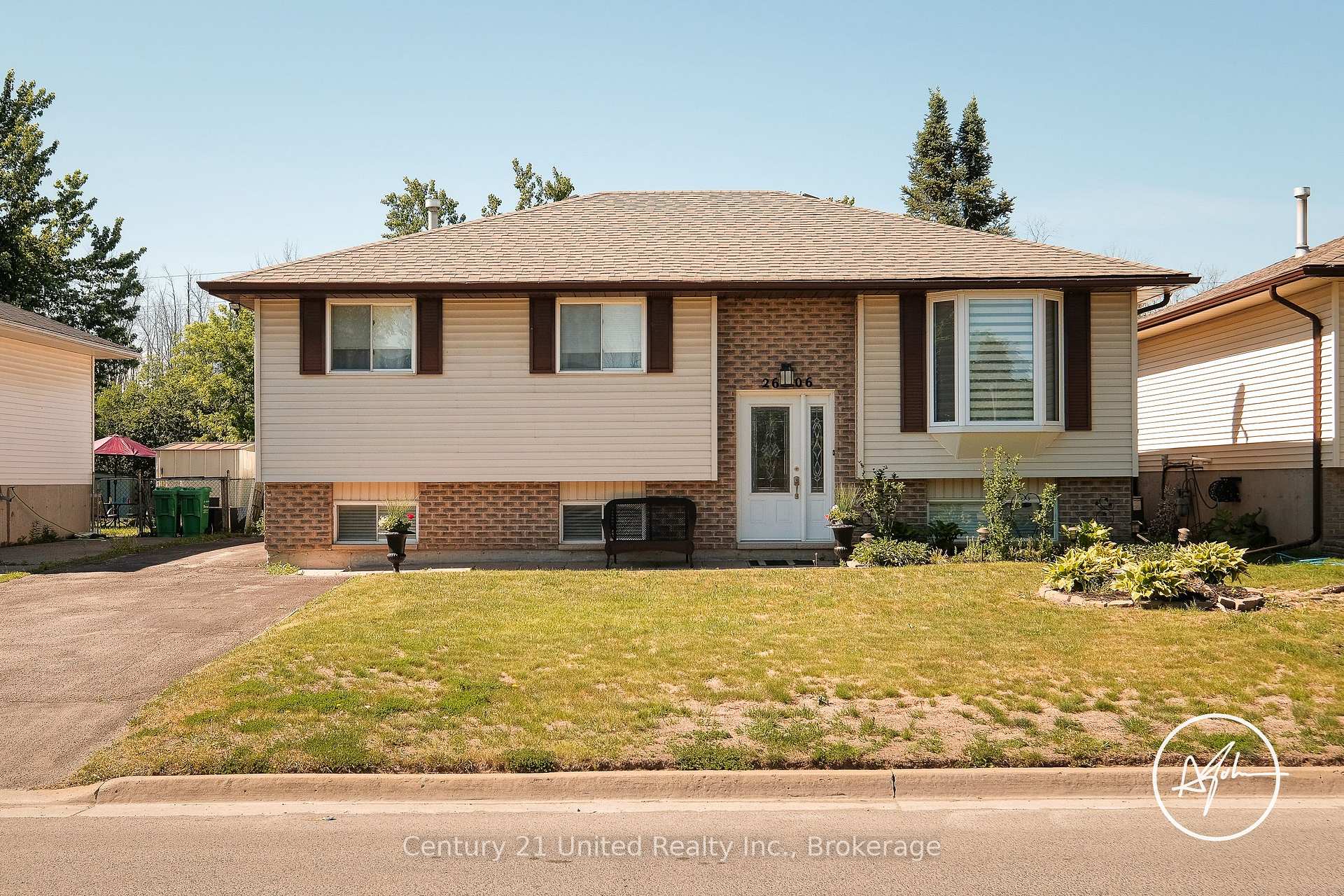 2606 Foxmeadow Road, Peterborough, ON K9L 1X3