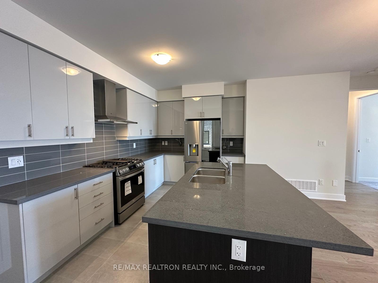 321 O'Toole Crescent, Peterborough, ON K9K 0J4