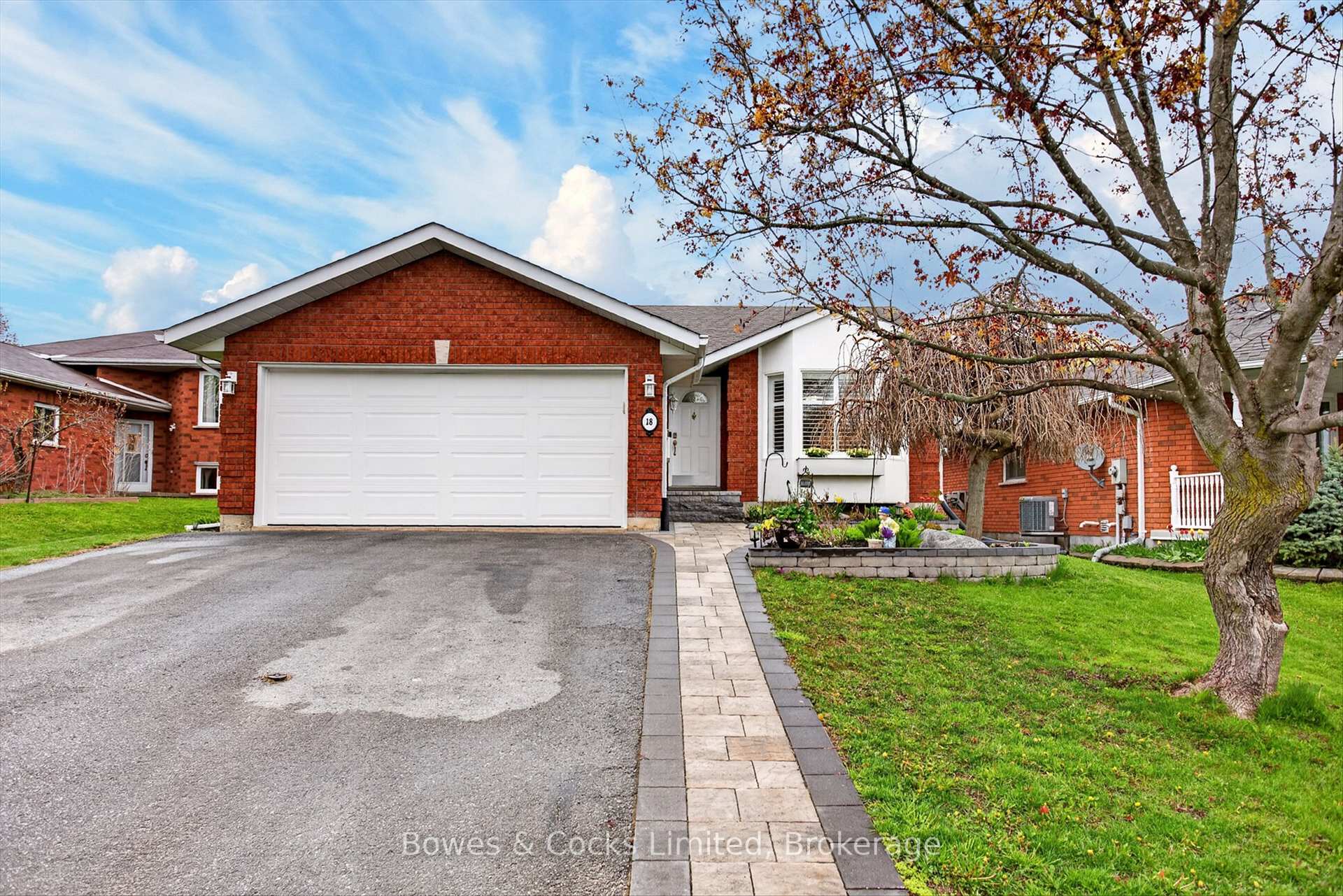 18 Wintergreen Court, Peterborough, ON K9K 2J8