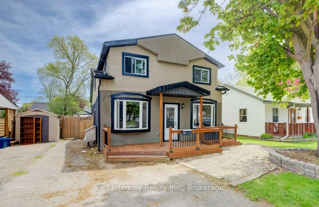 54 Seventh Avenue, Brantford, ON N3S 1B4