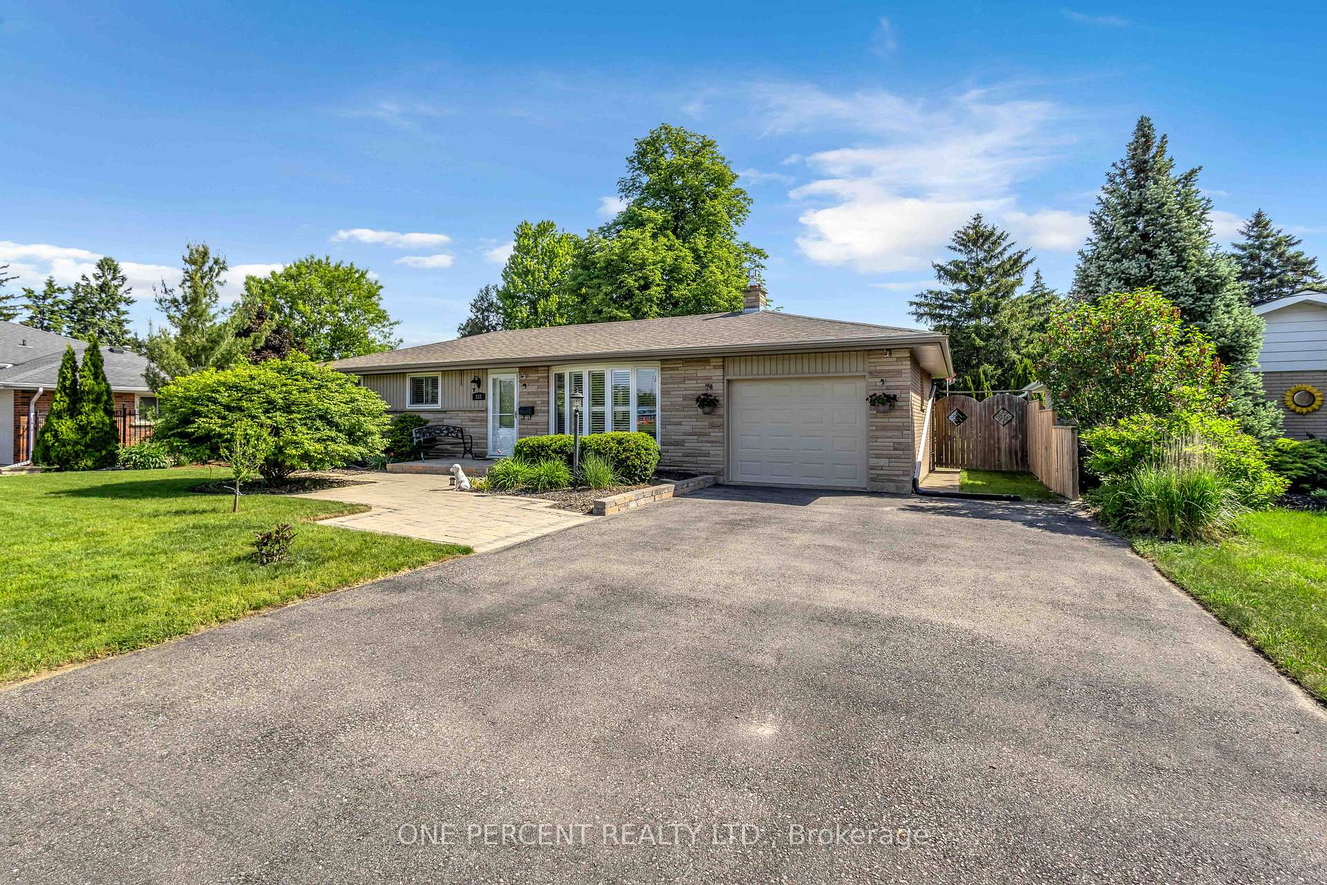 337 Terrace Hill Street, Brantford, ON N3R 1H6