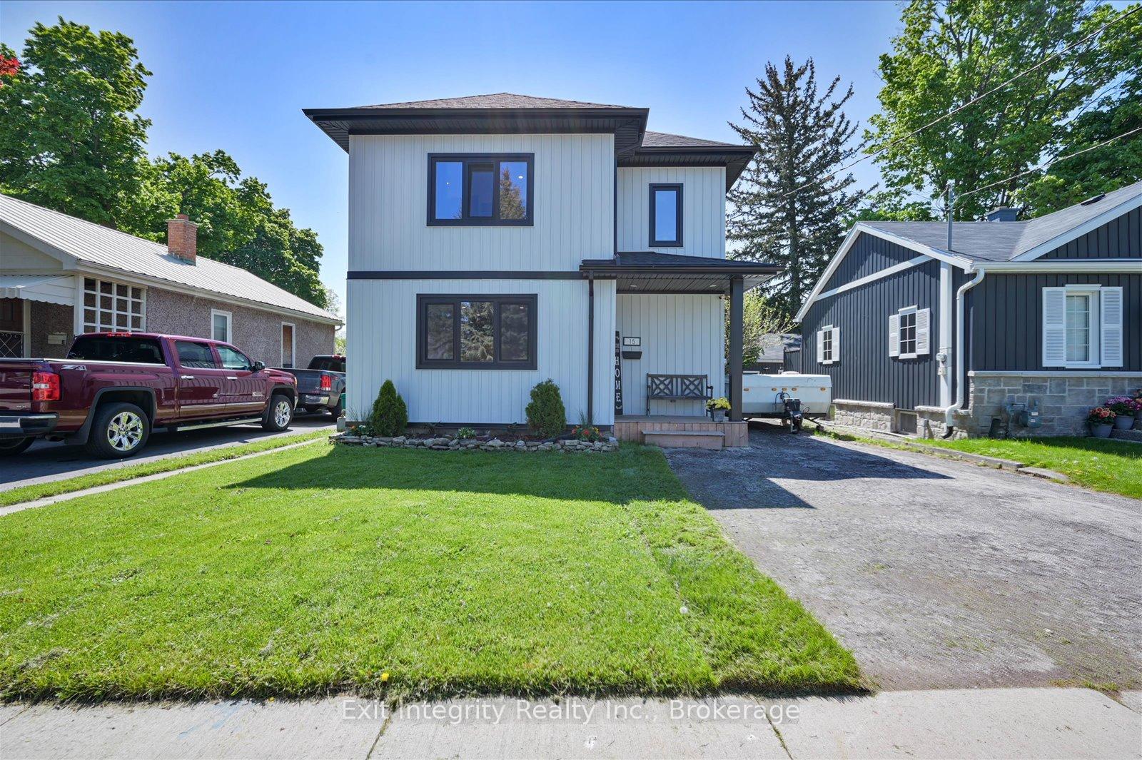 15 Manchester Street, Cambridge, ON N1R 1R5