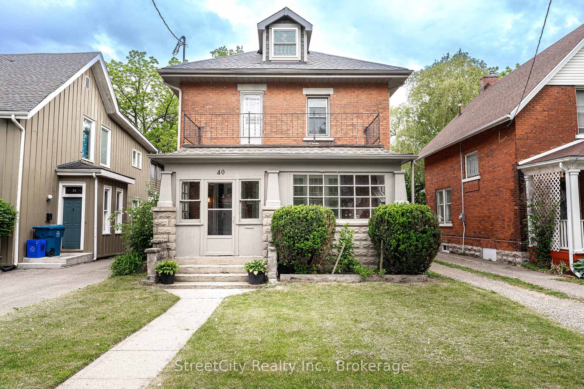 40 Douro Street, Stratford, ON N5A 3R3