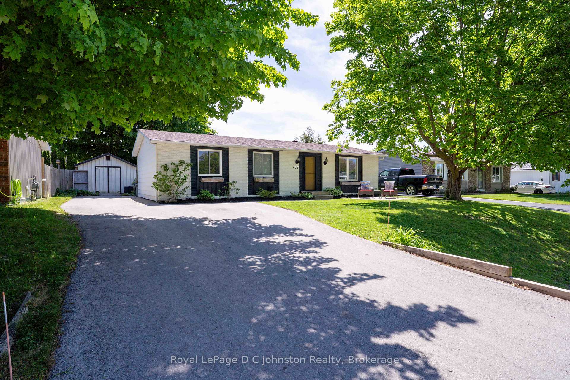 482 Provincial Street, Saugeen Shores, ON N0H 2C1