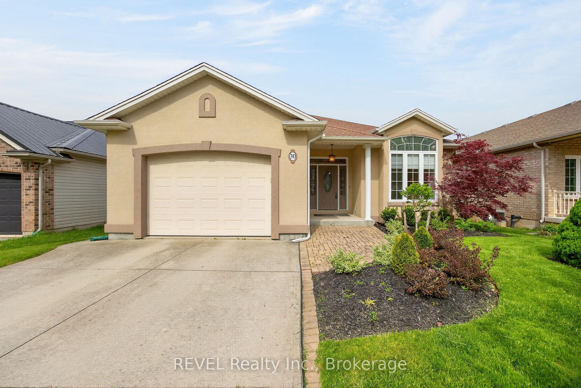 30 Bianca Drive, Niagara-on-the-Lake, ON L0S 1T0