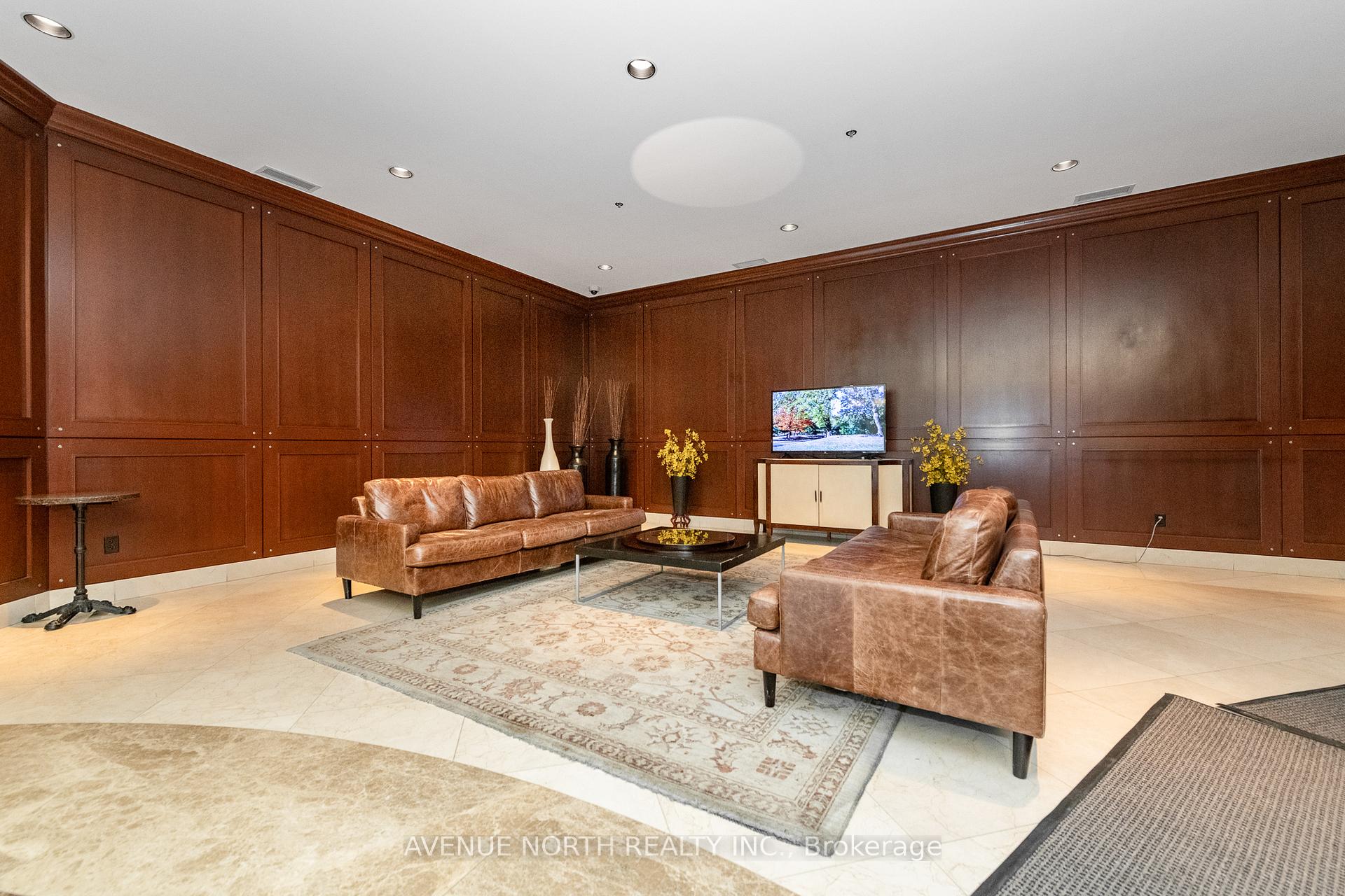 200 Rideau Street 912, Lower Town - Sandy Hill — photo 3 of 5