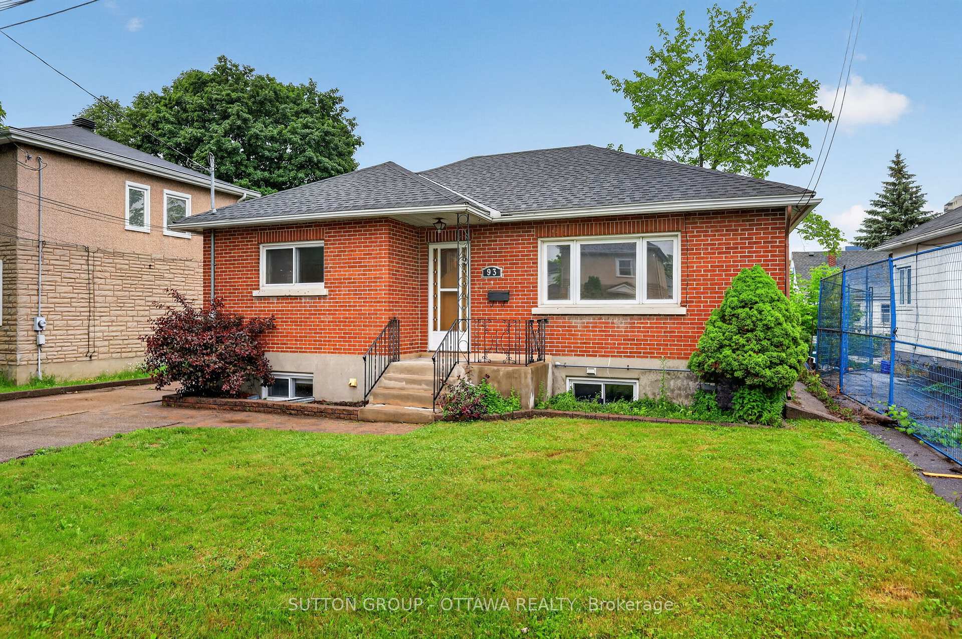 93 ONTARIO Street, Overbrook - Castleheights and Area, ON K1K 1K8