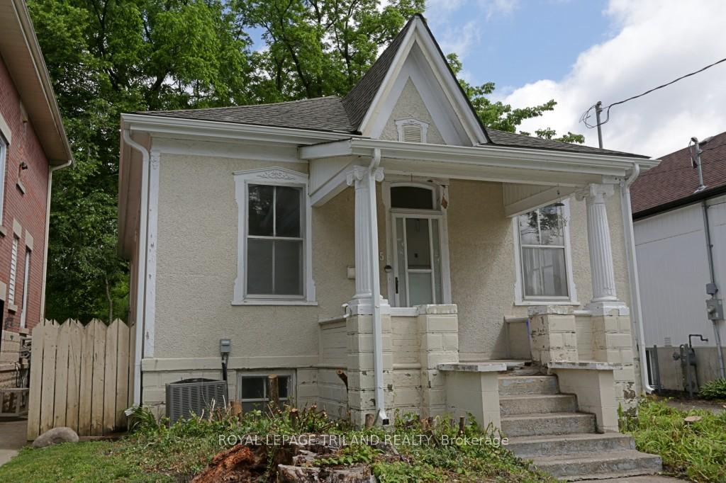 15 Cove Road, London South, ON N6J 1H7