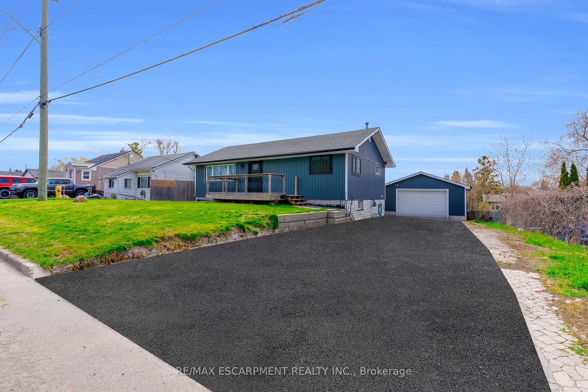 21 Kidd Avenue, Quinte West, ON K8V 2C6