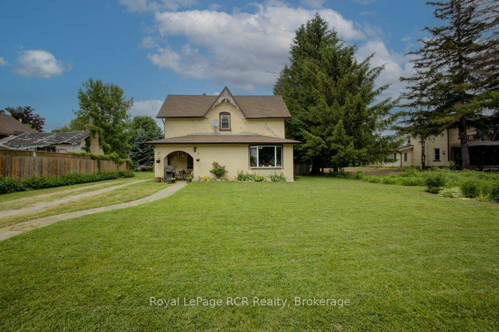 200 Bruce 86 Road, Huron-Kinloss, ON N0G 2W0