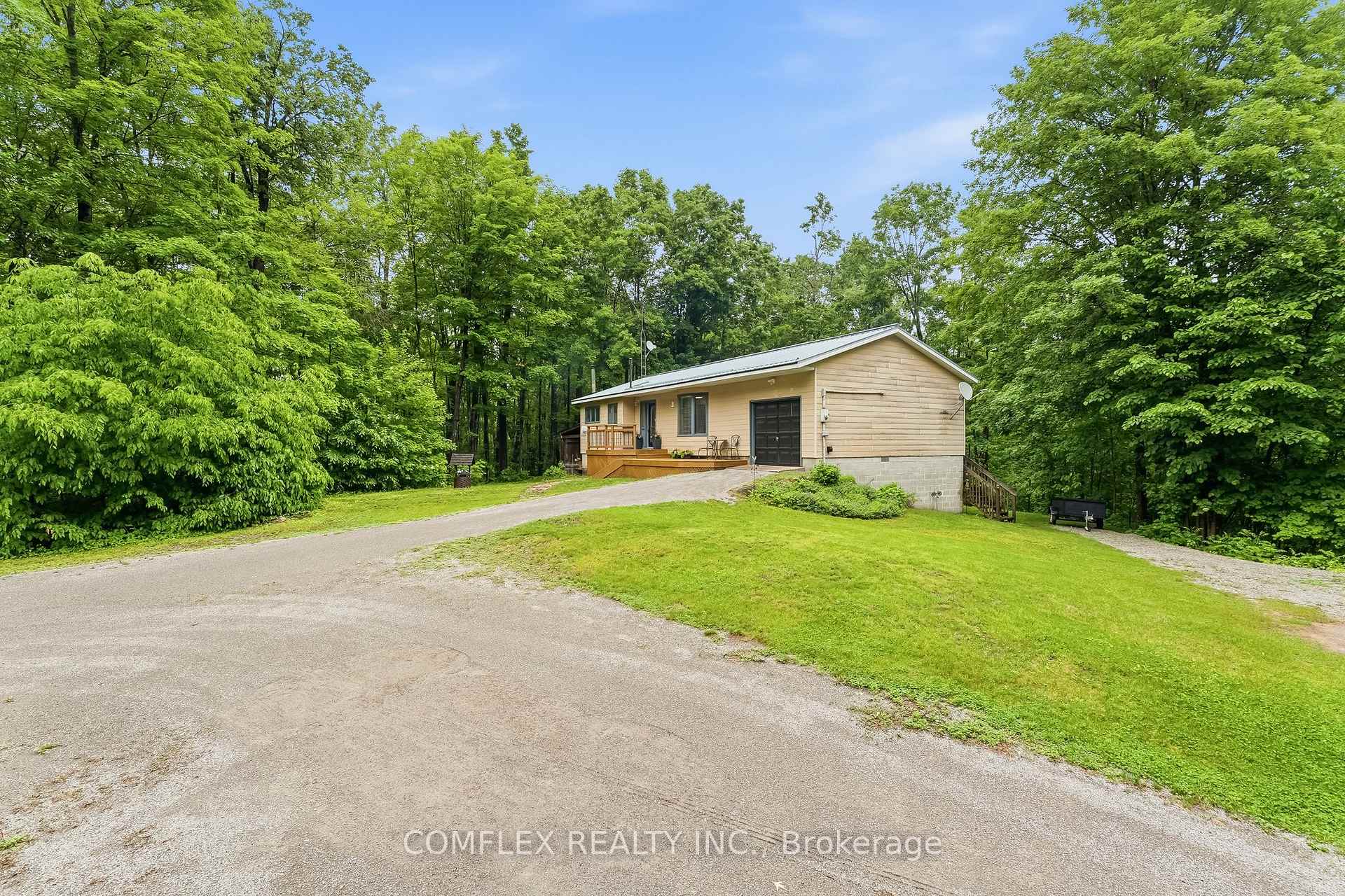 1354 Clear Lake Road, Minden Hills — photo 2 of 5