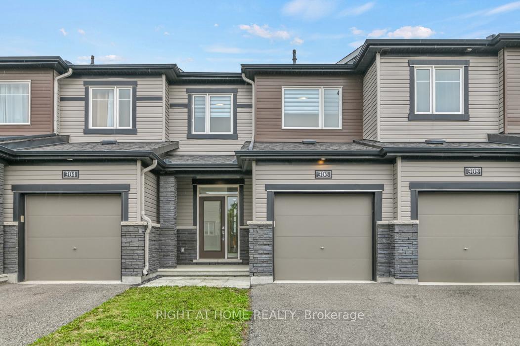 306 Guppy Grove, Orleans - Cumberland and Area, ON K4A 5G8