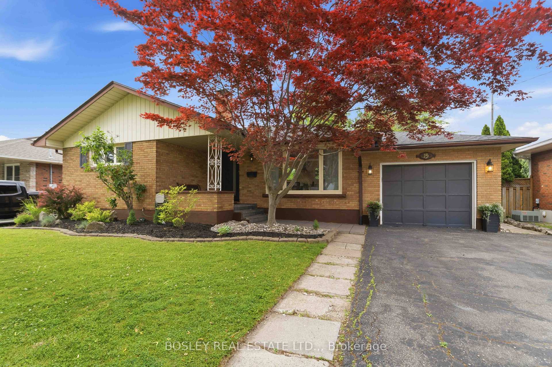 15 Grosvenor Street, St. Catharines, ON L2M 3E1