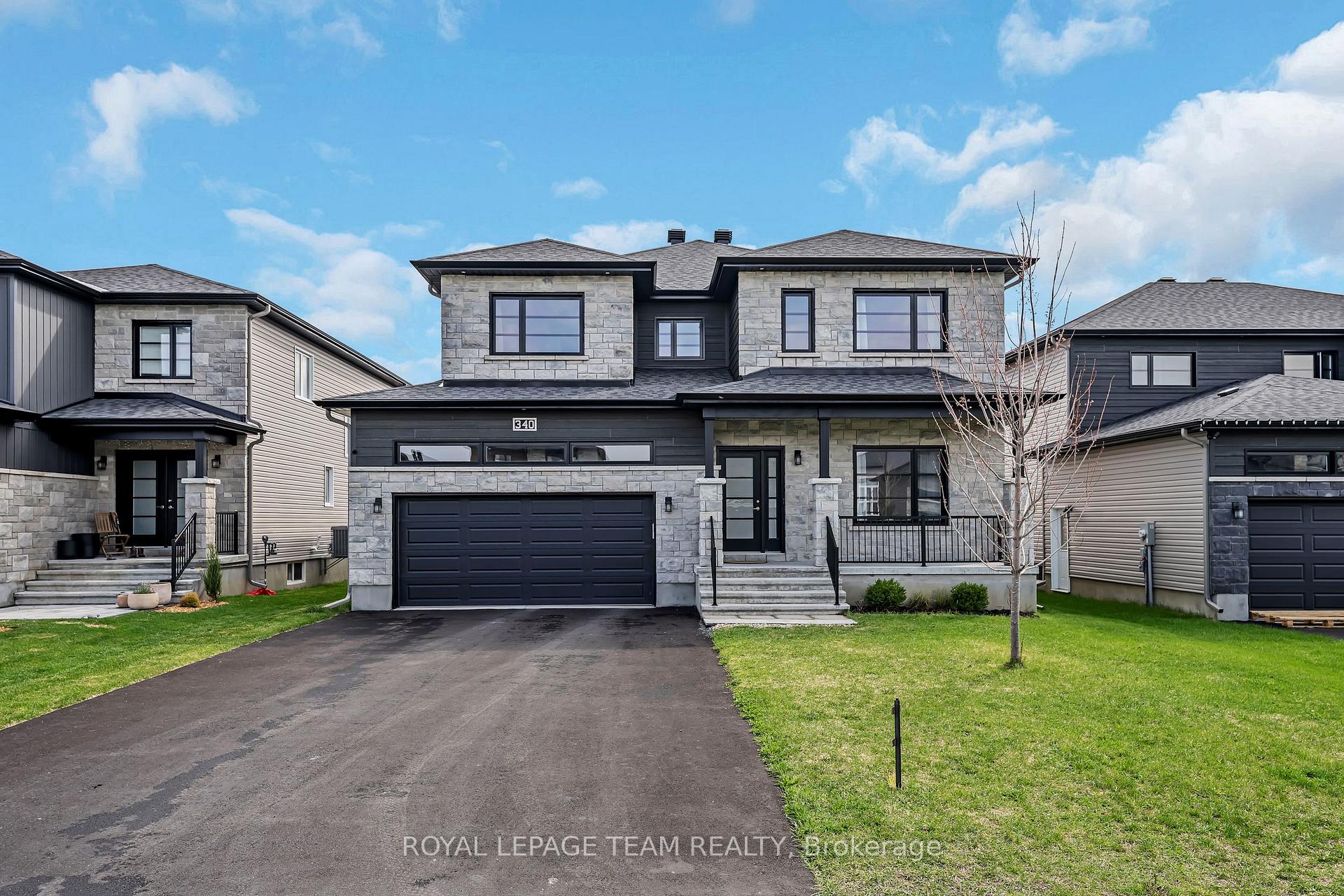 340 Moonlight Drive, Russell, ON K4R 0L1