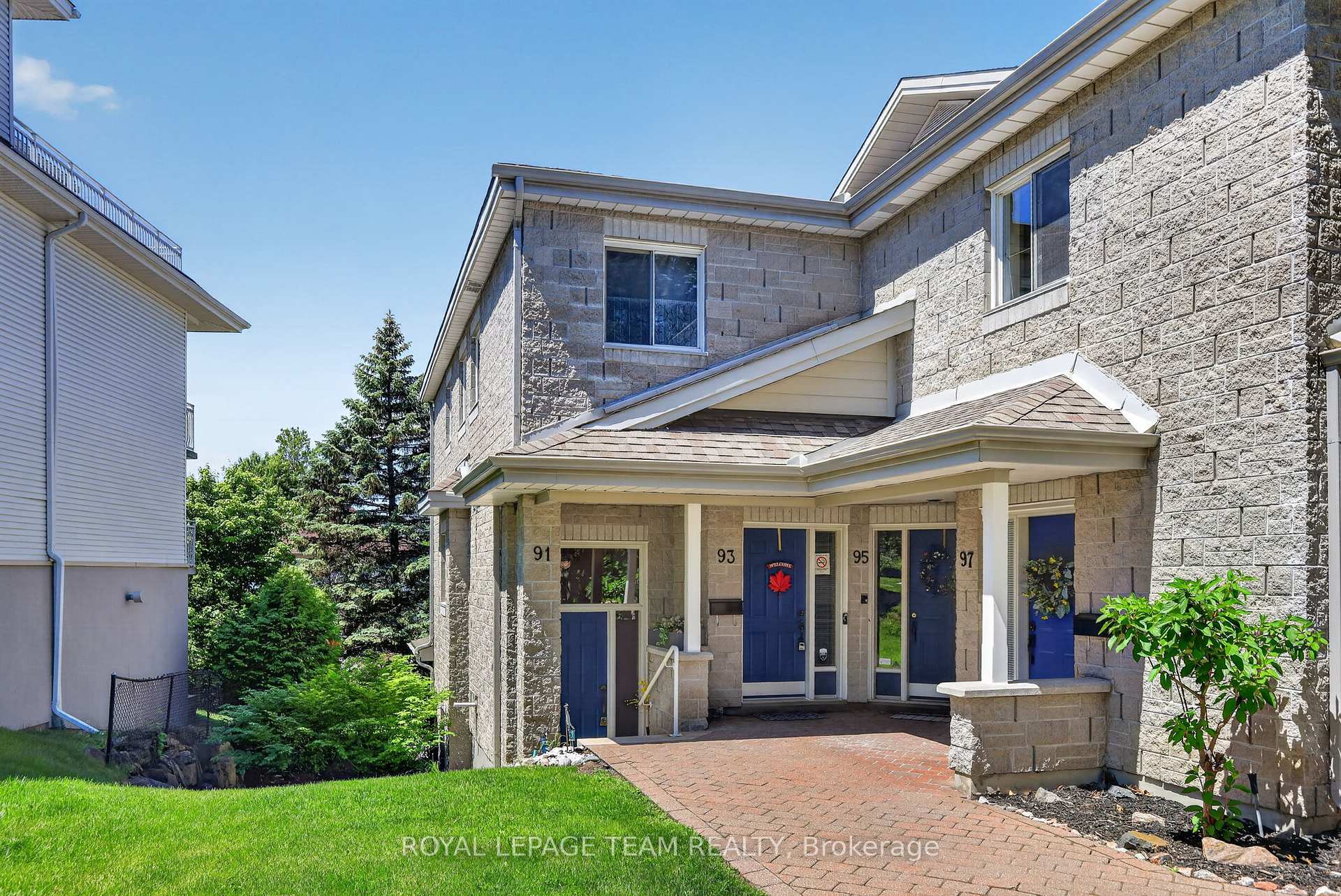 91 Robson Court, Kanata, ON K2K 2W1