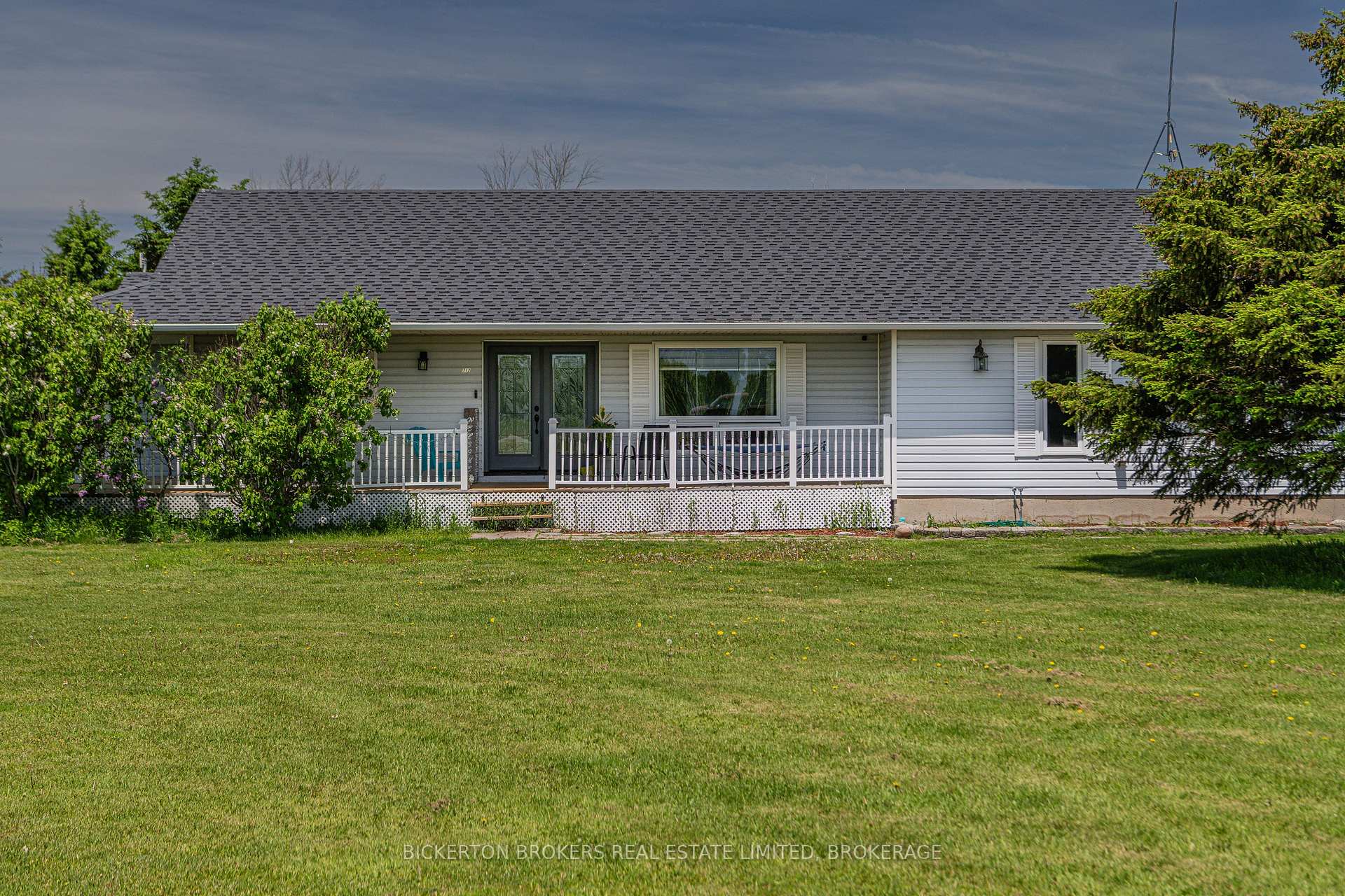 712 Haig Road, Front of Leeds & Seeleys Bay, ON K0E 1L0