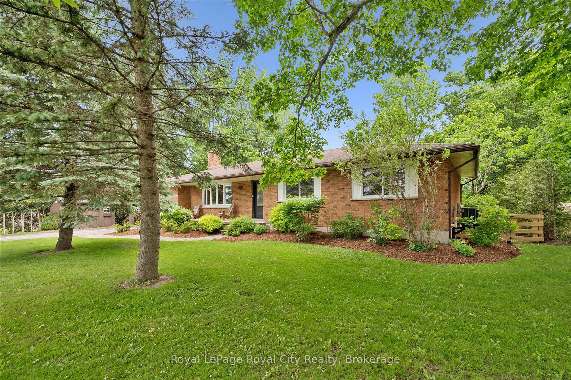 990 Scotland Street, Centre Wellington, ON N1M 2W5 — Centre Wellington, Ontario