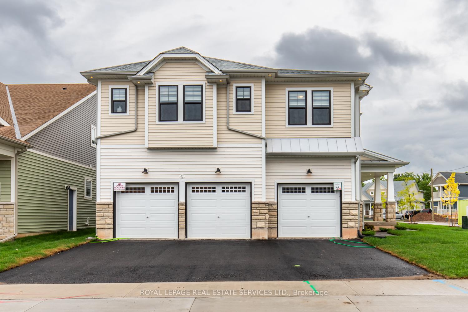 42 Beachwalk Crescent, Fort Erie — photo 2 of 5