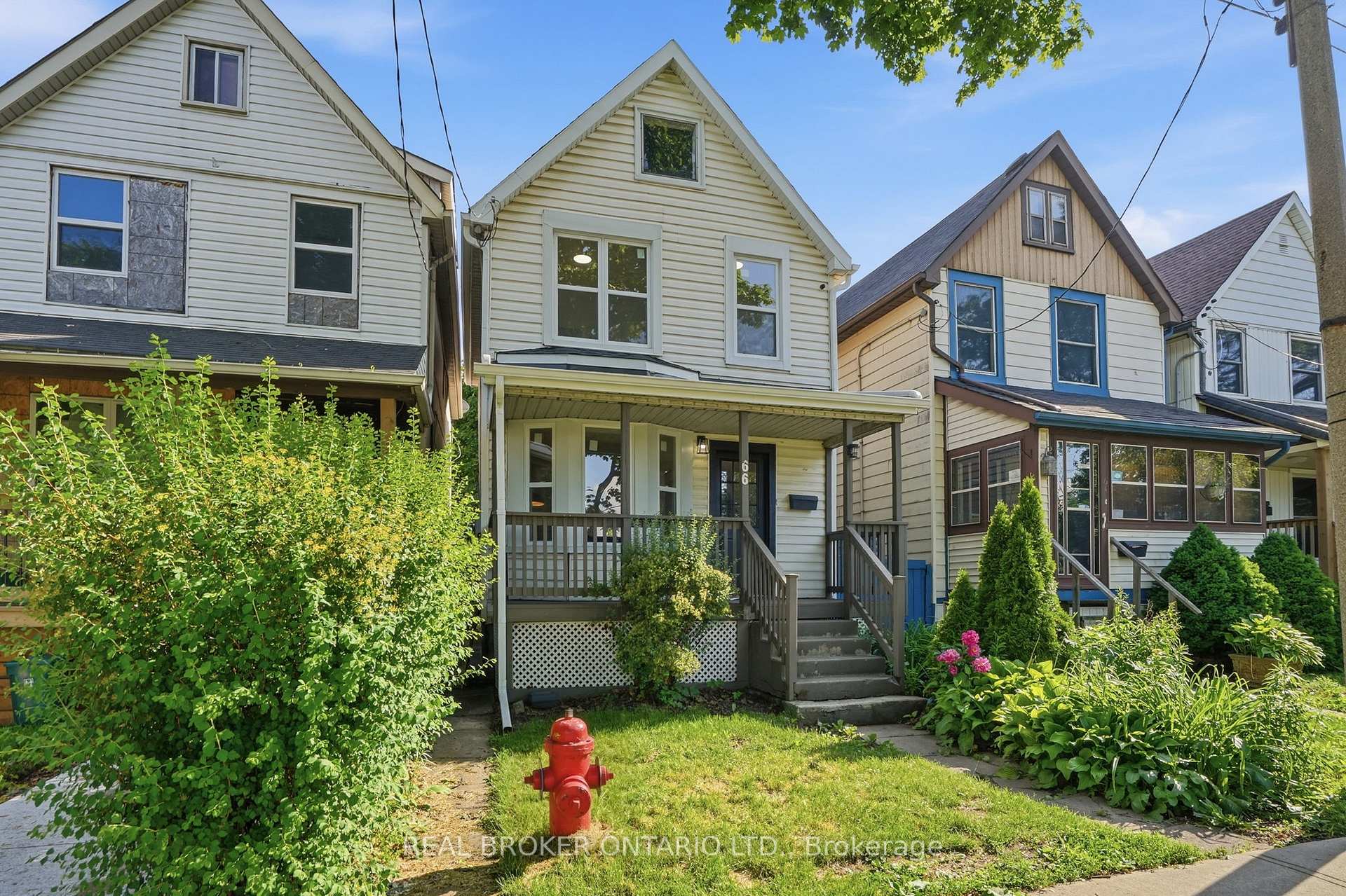 66 Mars Avenue, Hamilton, ON L8L 3V9
