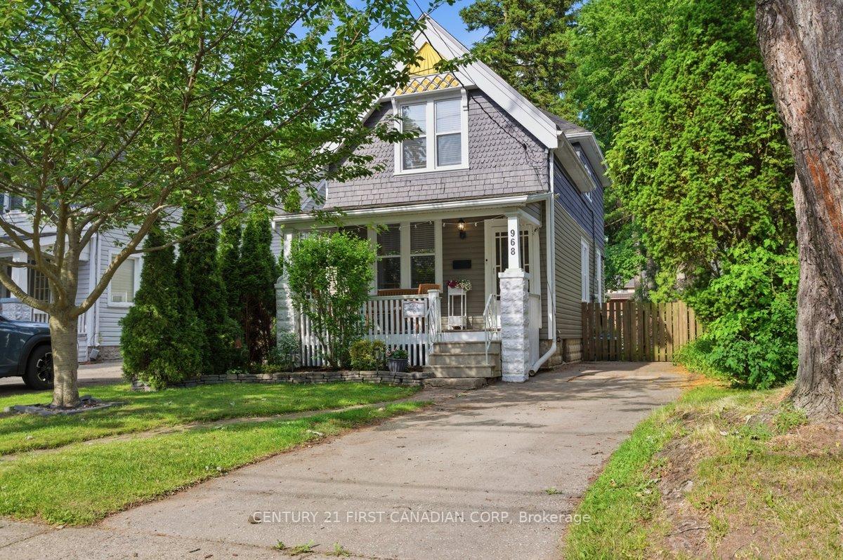 968 COLBORNE Street, London East, ON N6A 4A6
