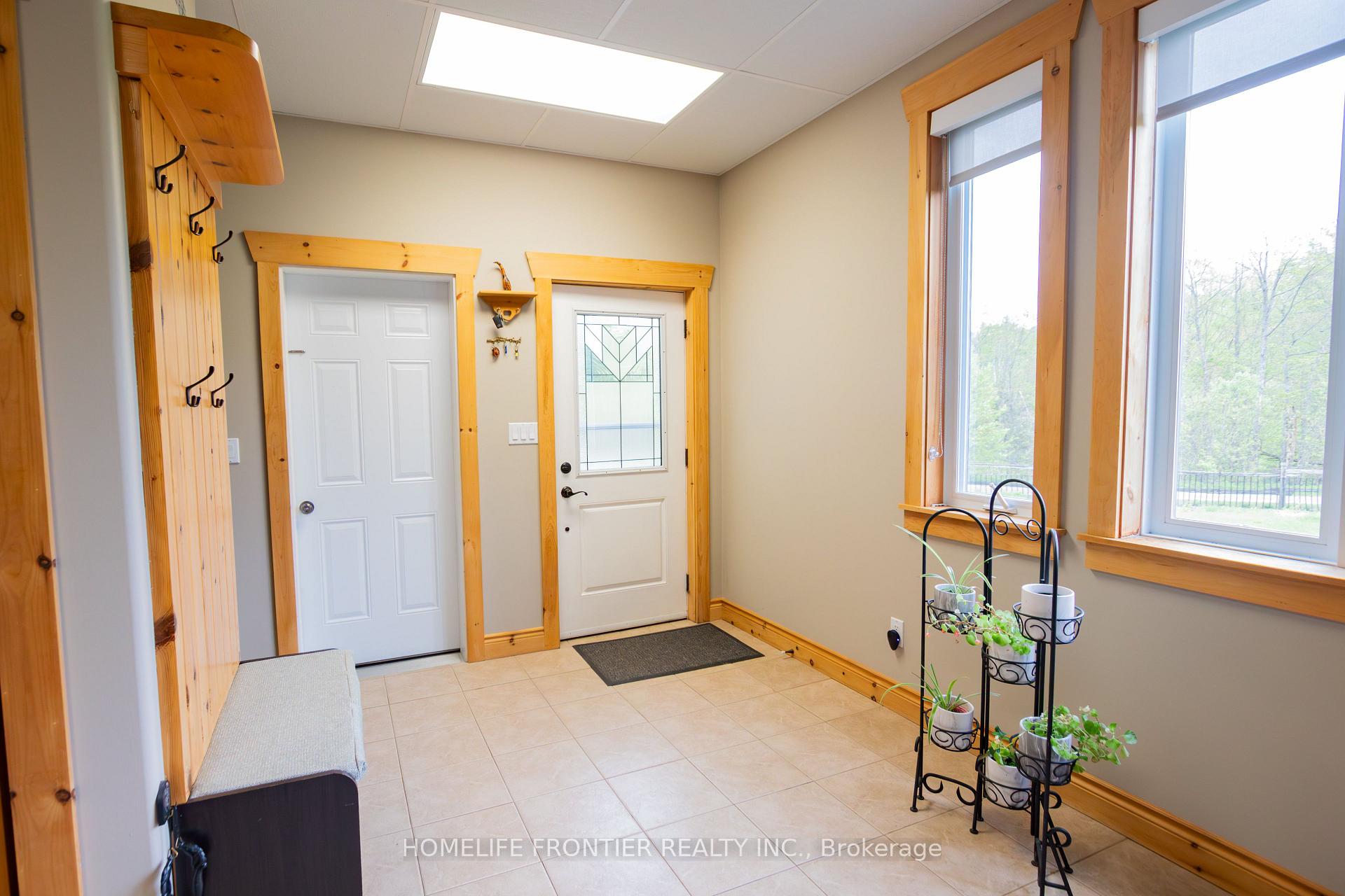 1019 Silk Lane, Minden Hills — photo 3 of 5