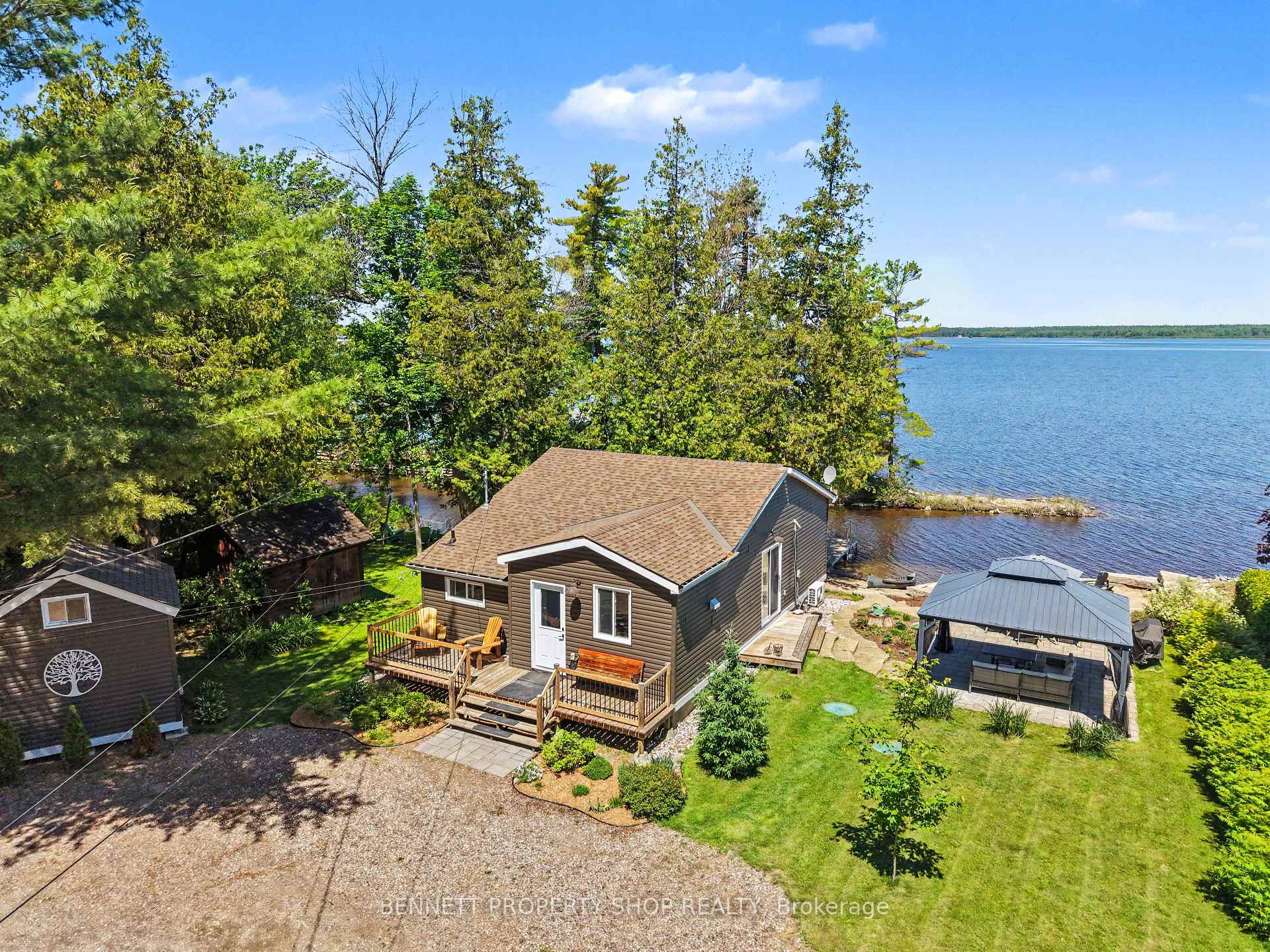 516 Arnold Lane, Horton, ON K7V 3Z8