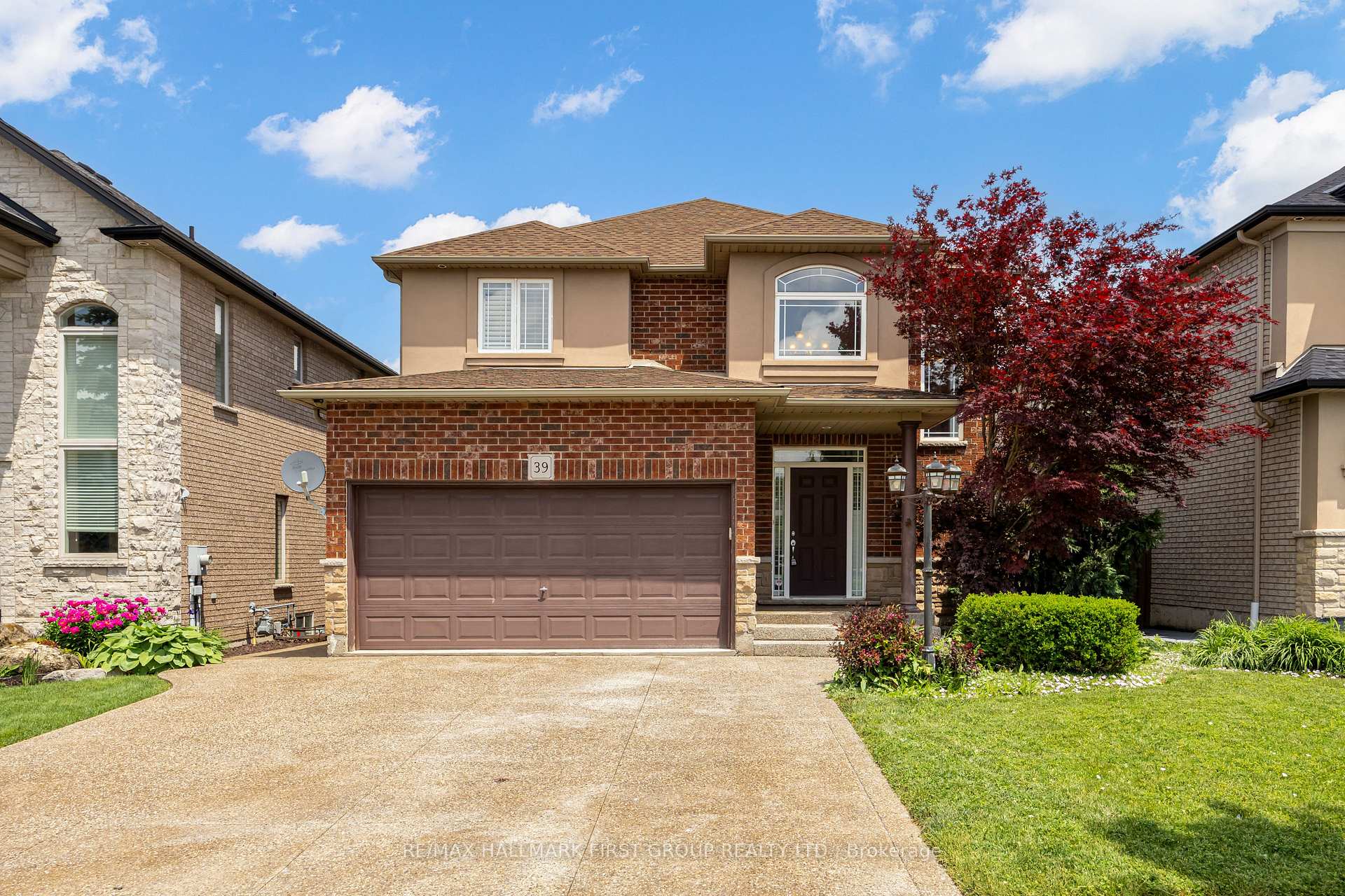 39 Citino Drive, Hamilton, ON L9C 0A4