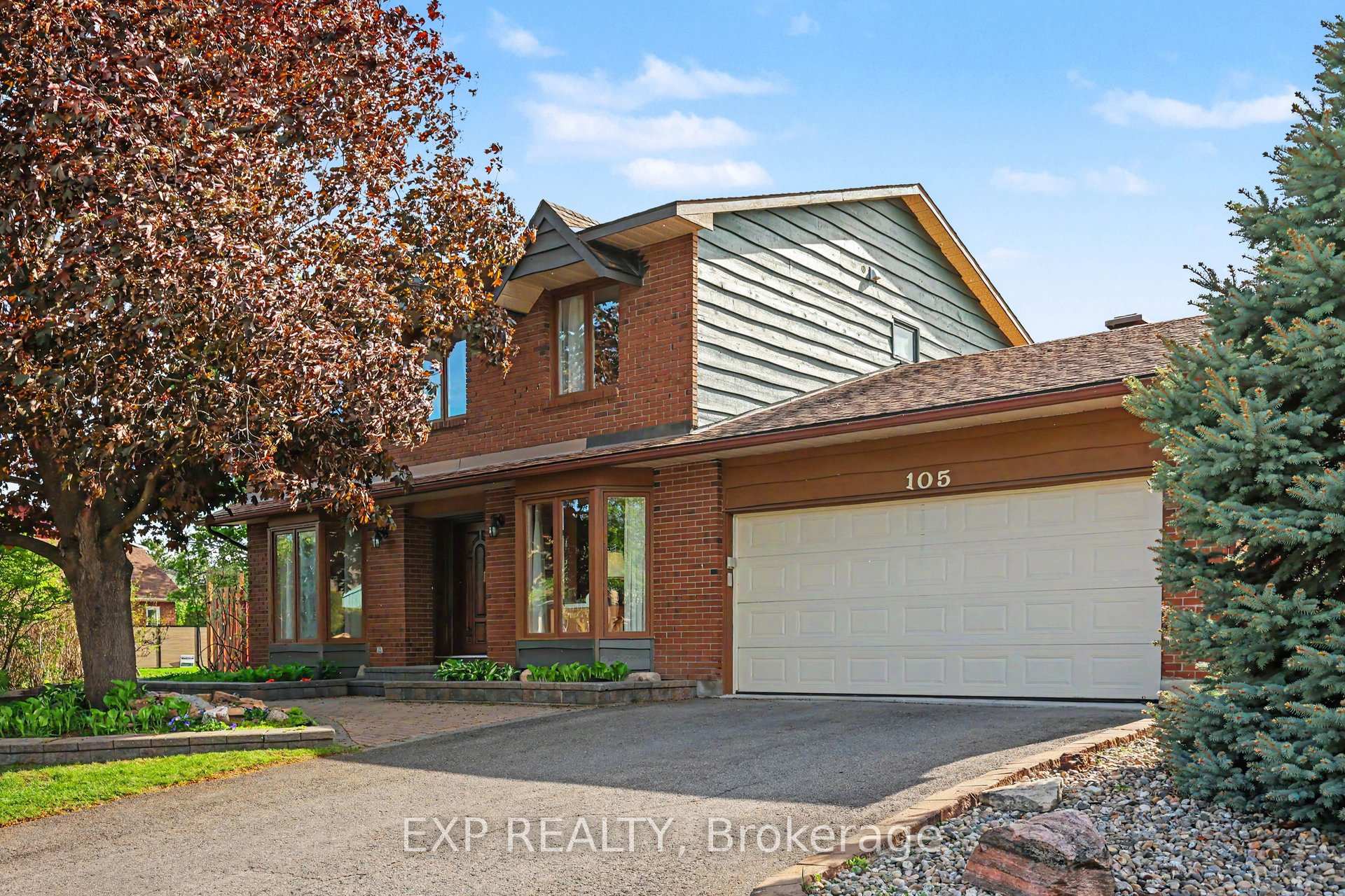 105 Country Club Drive, Hunt Club - Windsor Park Village and Area, ON K1V 0B4