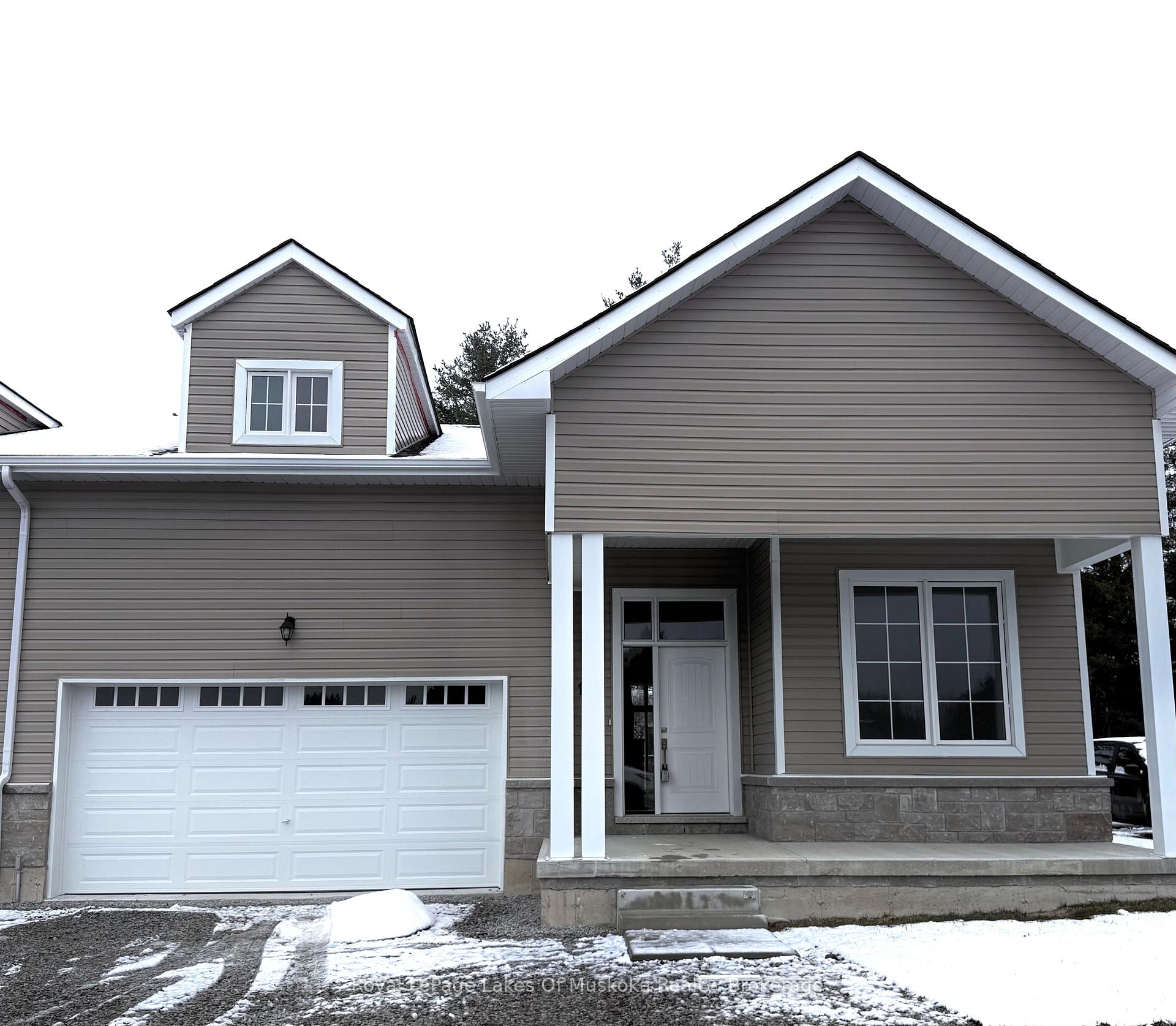 16 Turnberry Court, Bracebridge, ON P1L 0N5