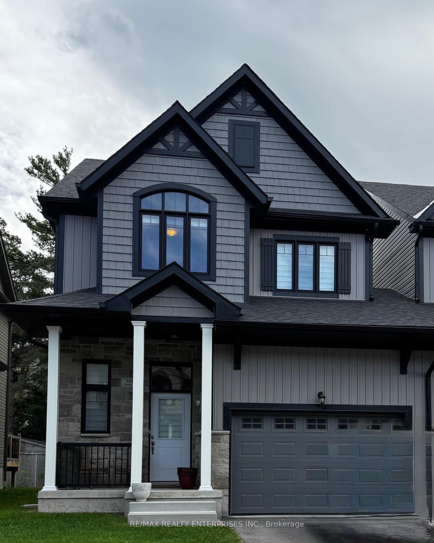 166 Rosie Street, Blue Mountains, ON N0H 1J0
