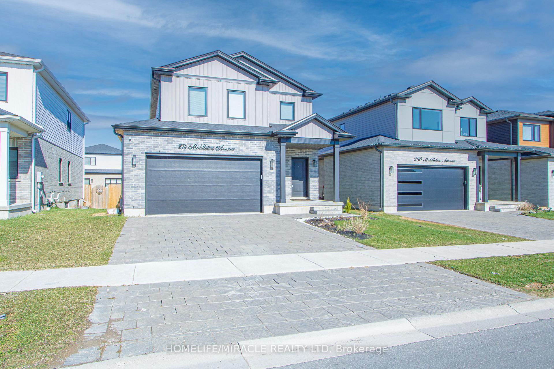 274 Middleton Avenue, London South, ON N6L 0E9