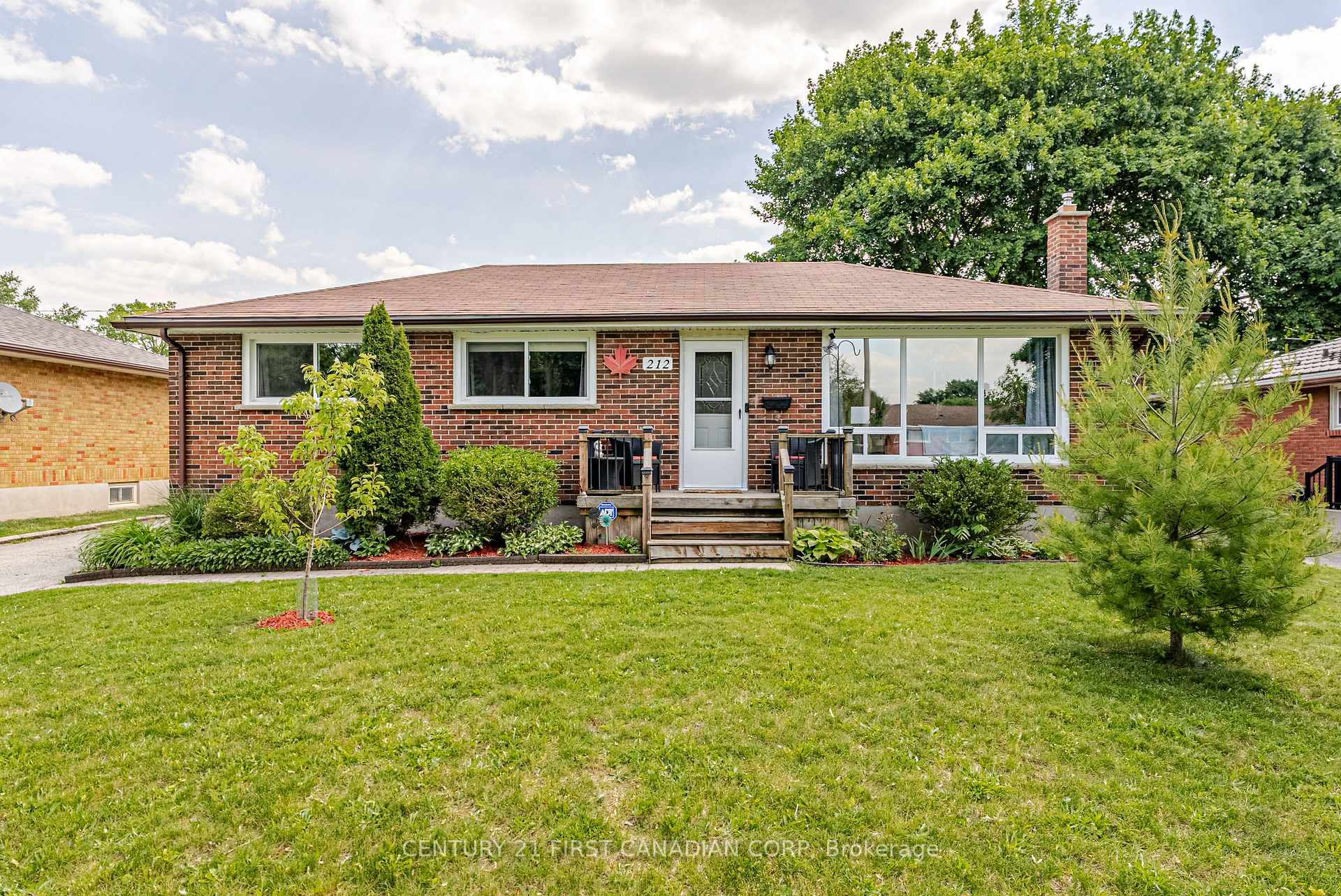 212 King Edward Avenue, London South, ON N5Z 3T7