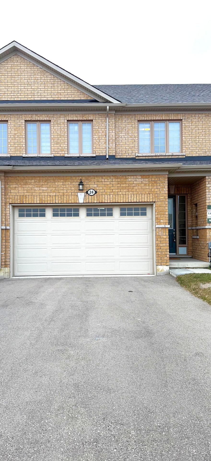 24 Beretta Street, Tillsonburg, ON N4G 0J7