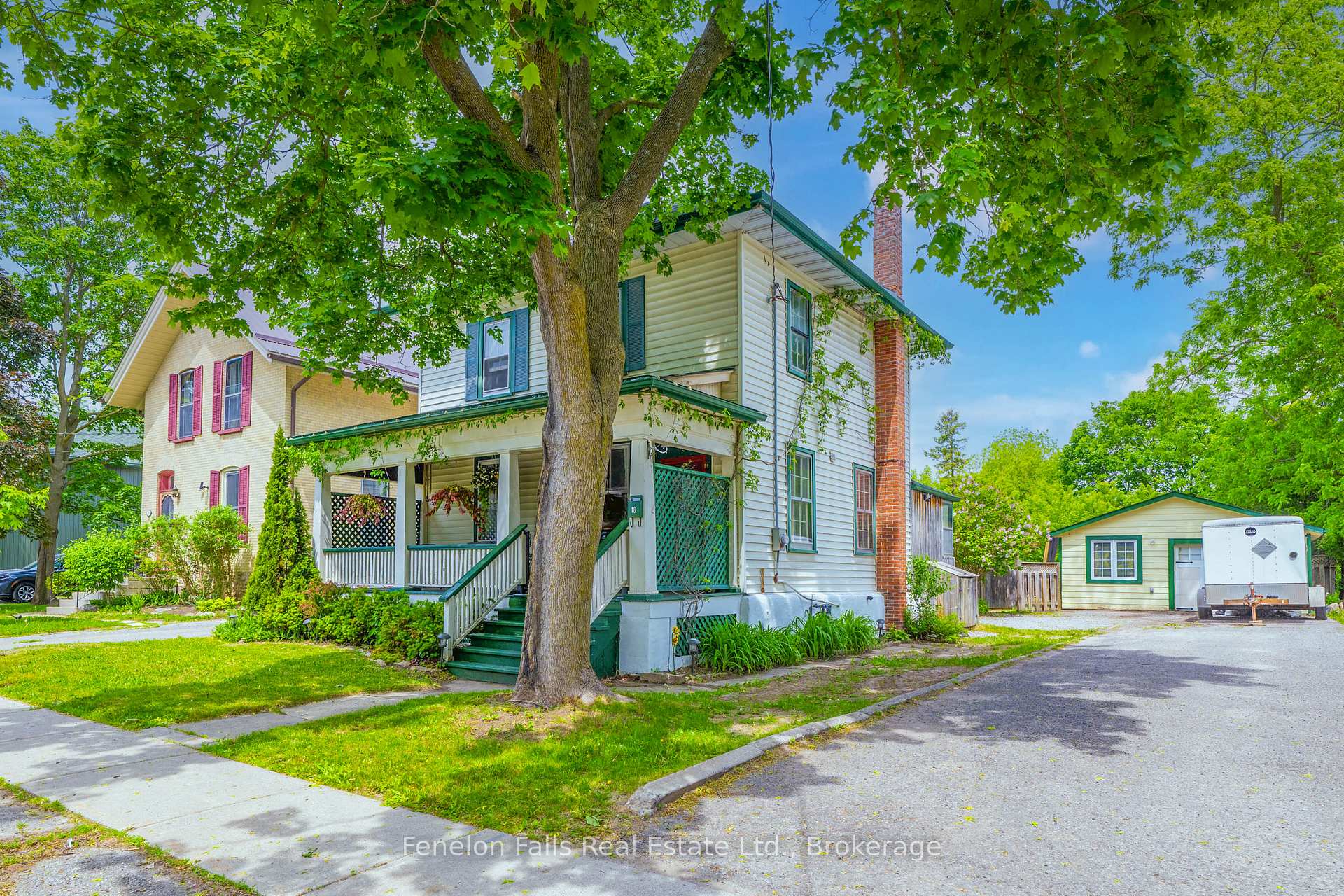 18 Melbourne Street W, Kawartha Lakes, ON K9V 2S6